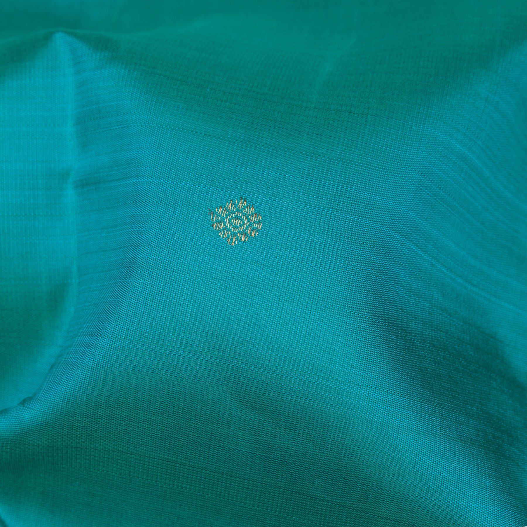 Kanakavalli Kanjivaram Silk Sari 25-041-HS001-09176 - Fabric View