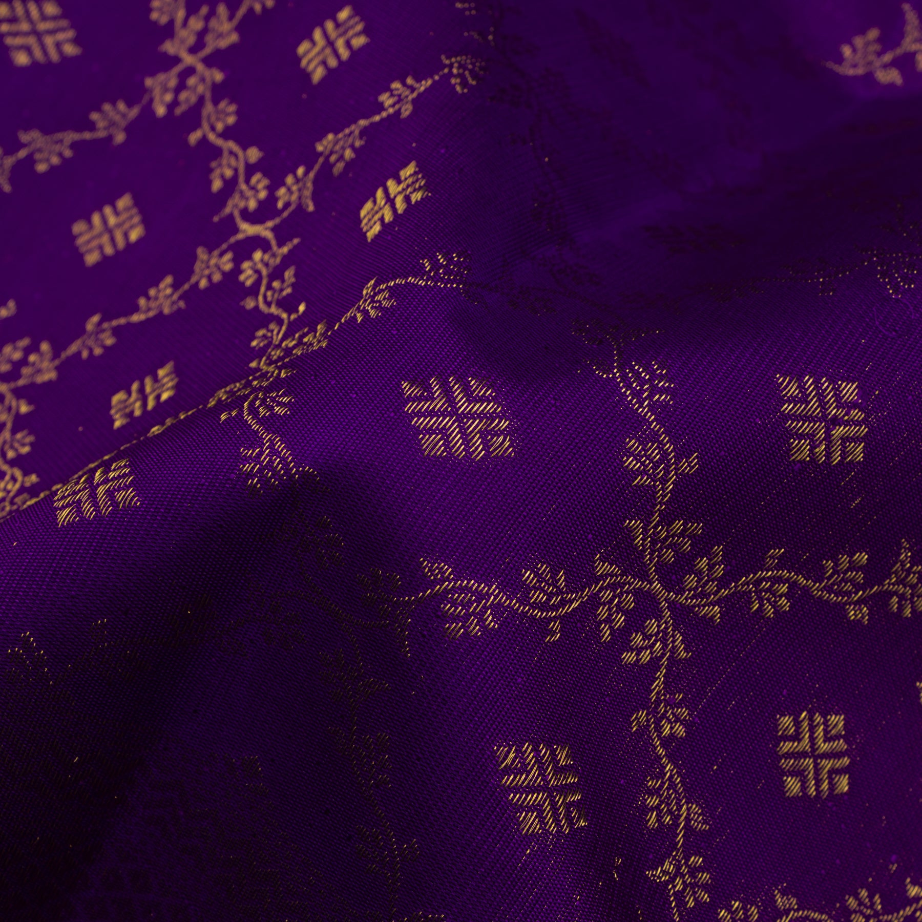 Kanakavalli Kanjivaram Silk Sari 25-060-HS001-04167 - Fabric View