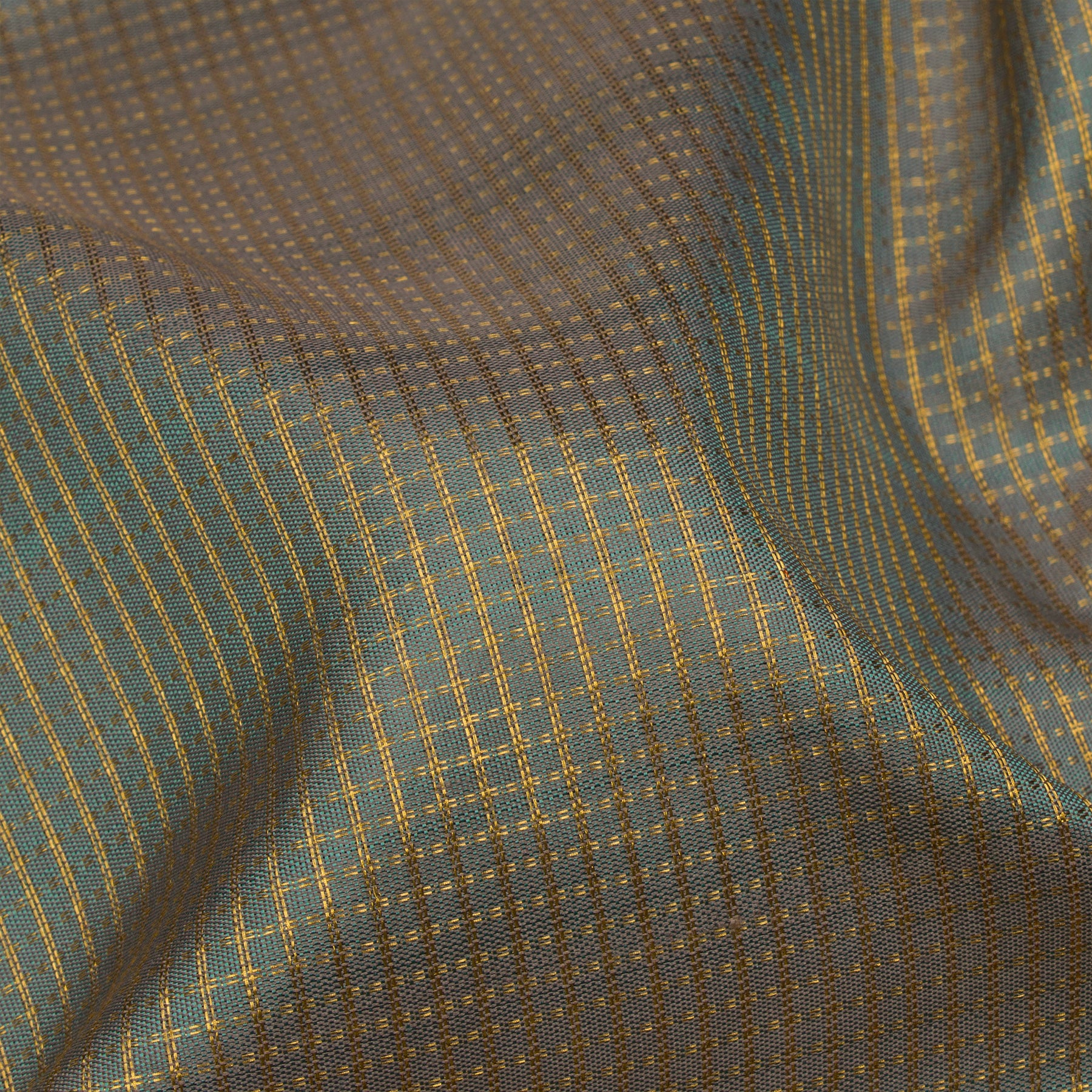 Kanakavalli Kanjivaram Silk Sari 25-100-HS001-07885 - Fabric View