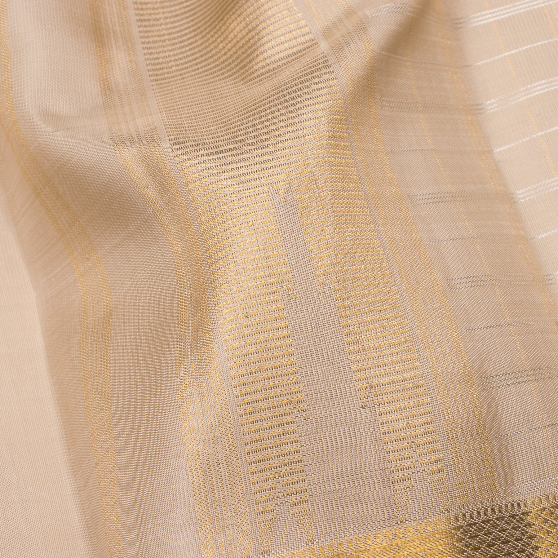 Kanakavalli Kanjivaram Silk Angavastram CO-ORD 25-109-AF001-05437 - Detailed Fabric View