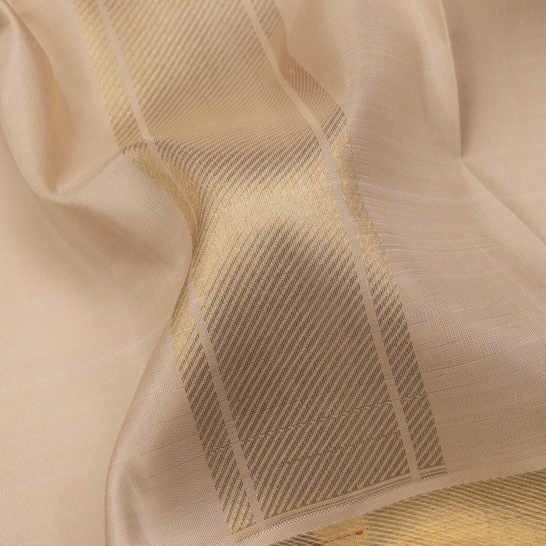 Kanakavalli Kanjivaram Silk Angavastram CO-ORD 25-109-AF001-05918 - Detailed Fabric View