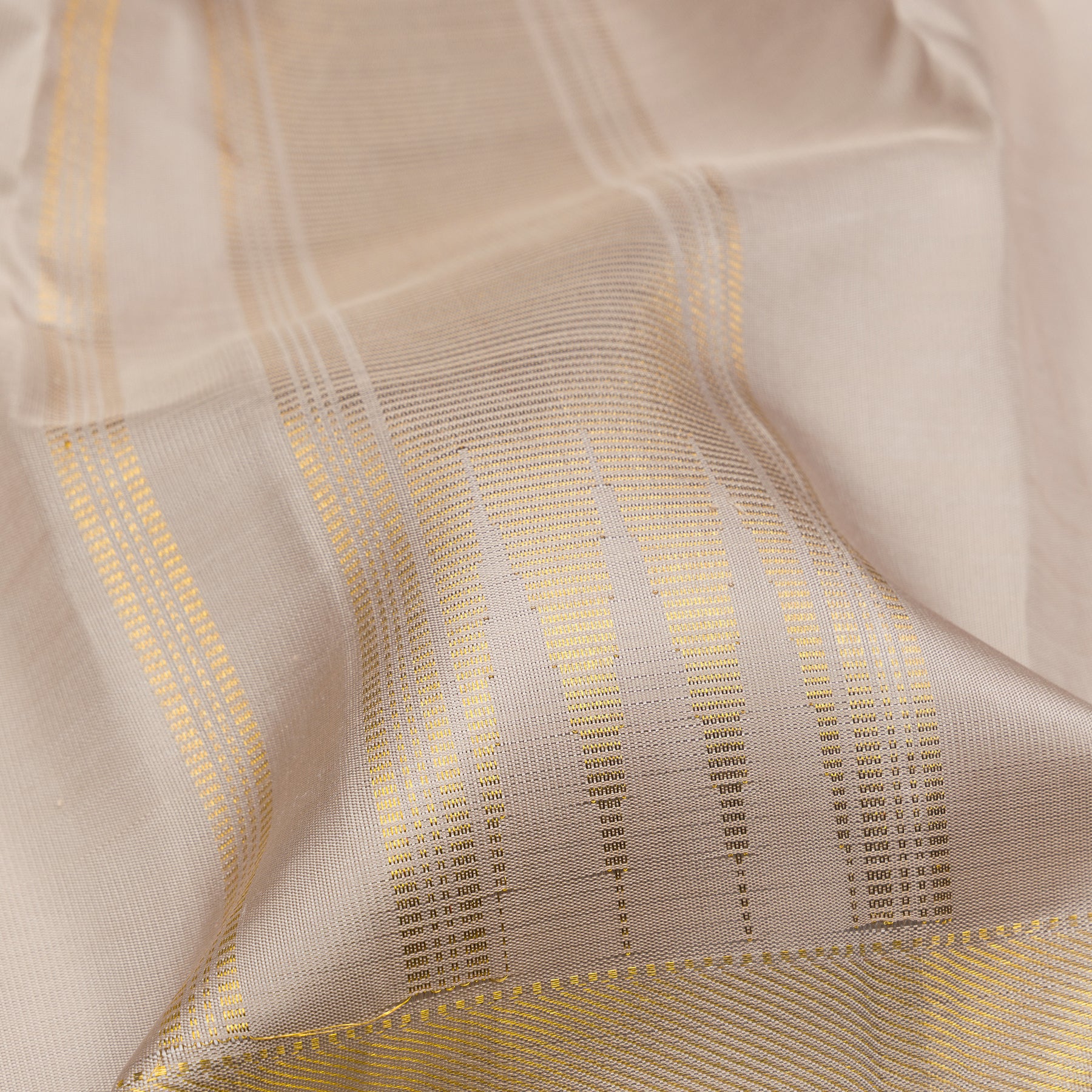 Kanakavalli Kanjivaram Silk Angavastram CO-ORD 25-109-AF001-09704 - Detailed Fabric View