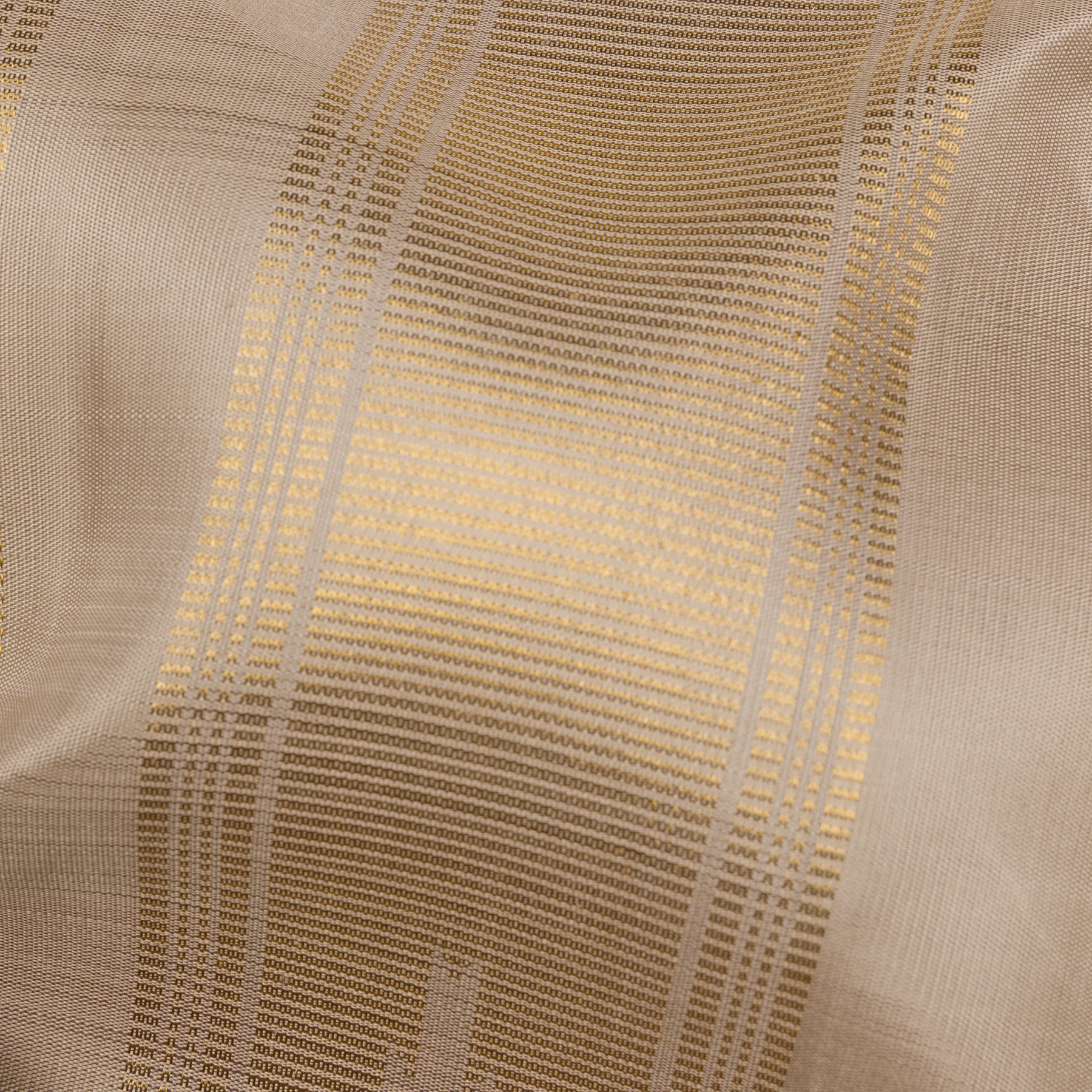 Kanakavalli Kanjivaram Silk Angavastram CO-ORD 25-109-AF001-09707 - Fabric View