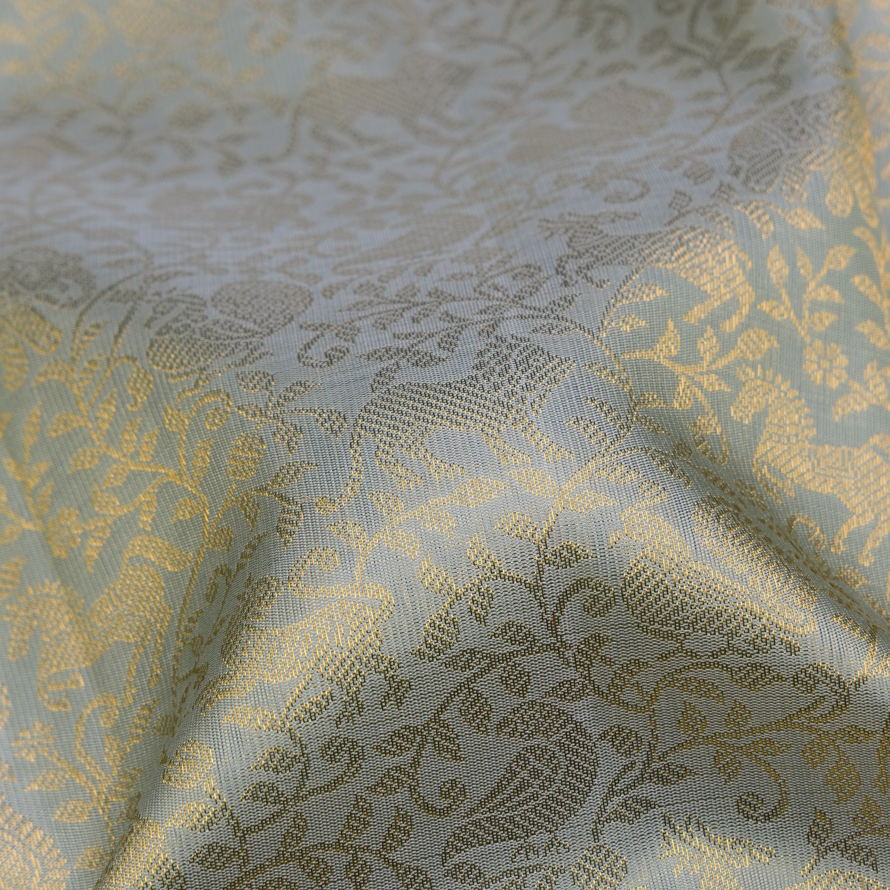 Kanakavalli Kanjivaram Silk Sari 25-109-HS001-09570 - Fabric View