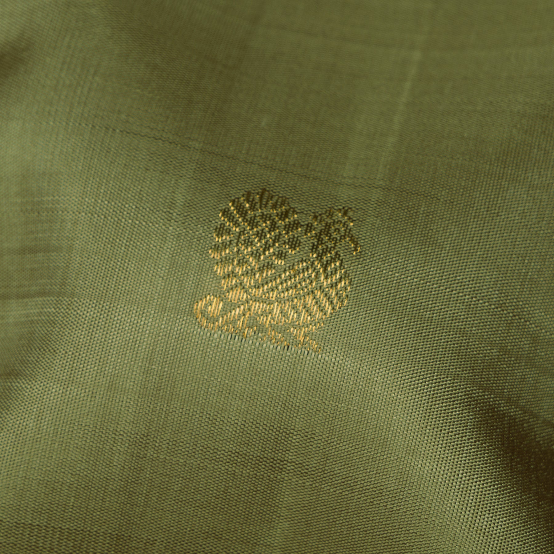 Kanakavalli Kanjivaram Silk Sari 25-109-HS001-09641 - Fabric View