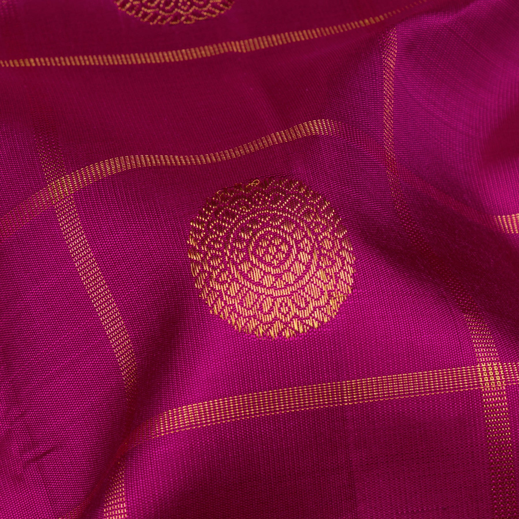 Kanakavalli Kanjivaram Silk Sari 25-109-HS001-09664 - Fabric View