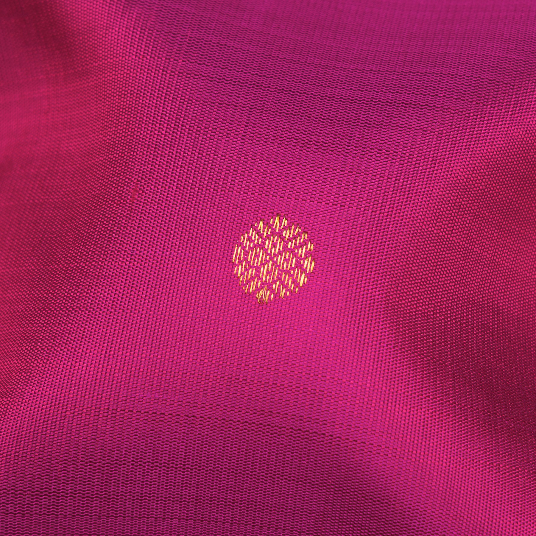 Kanakavalli Kanjivaram Silk Sari 25-109-HS001-09666 - Fabric View
