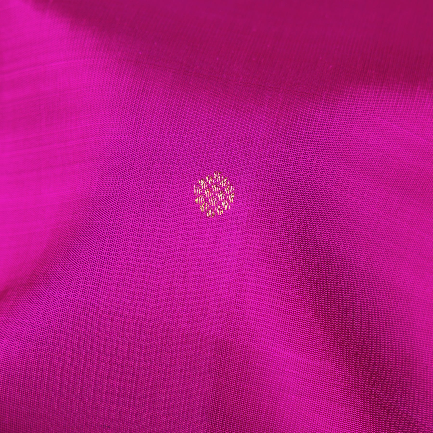 Kanakavalli Kanjivaram Silk Sari 25-109-HS001-09682 - Fabric View