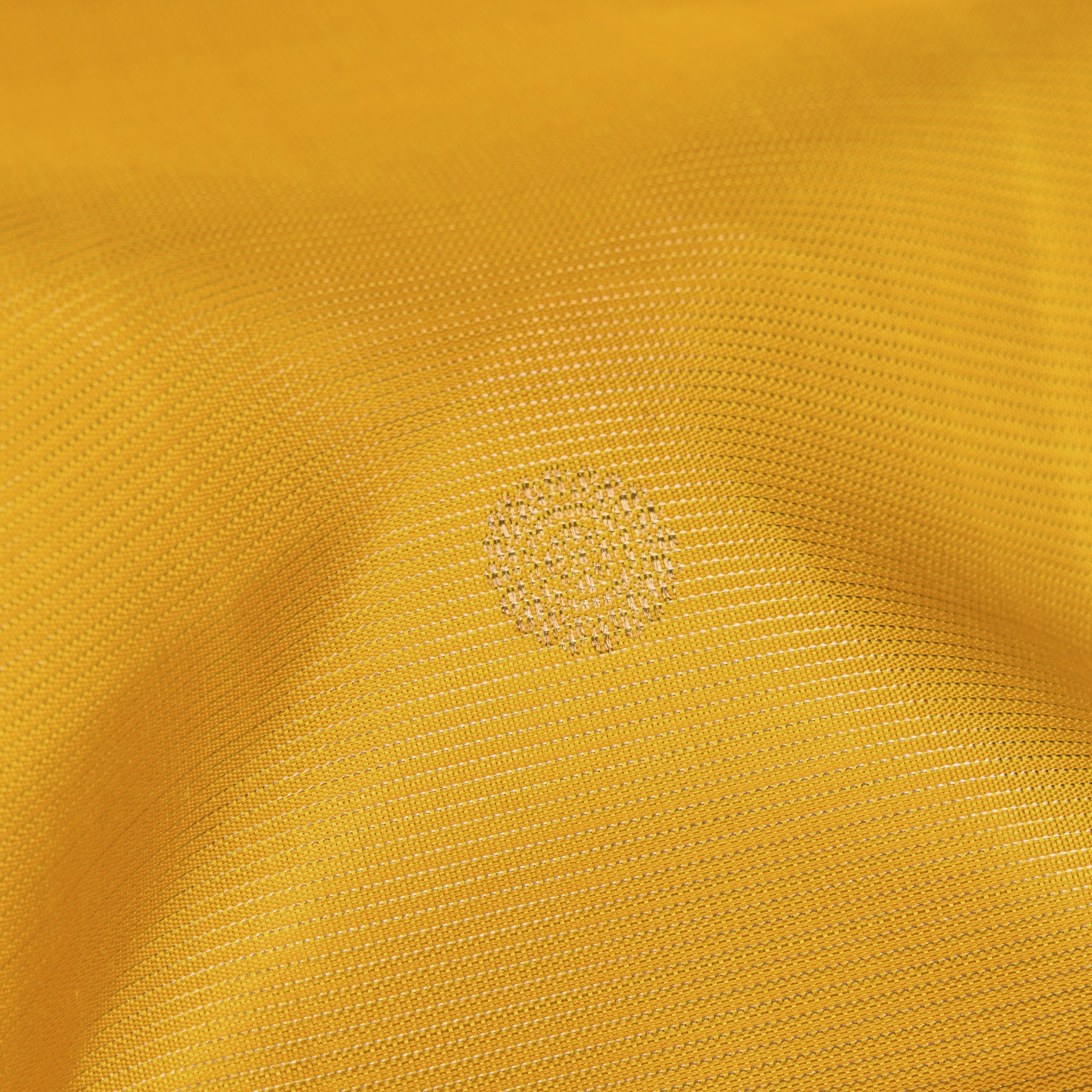 Kanakavalli Kanjivaram Silk Sari 25-109-HS001-09779 - Fabric View