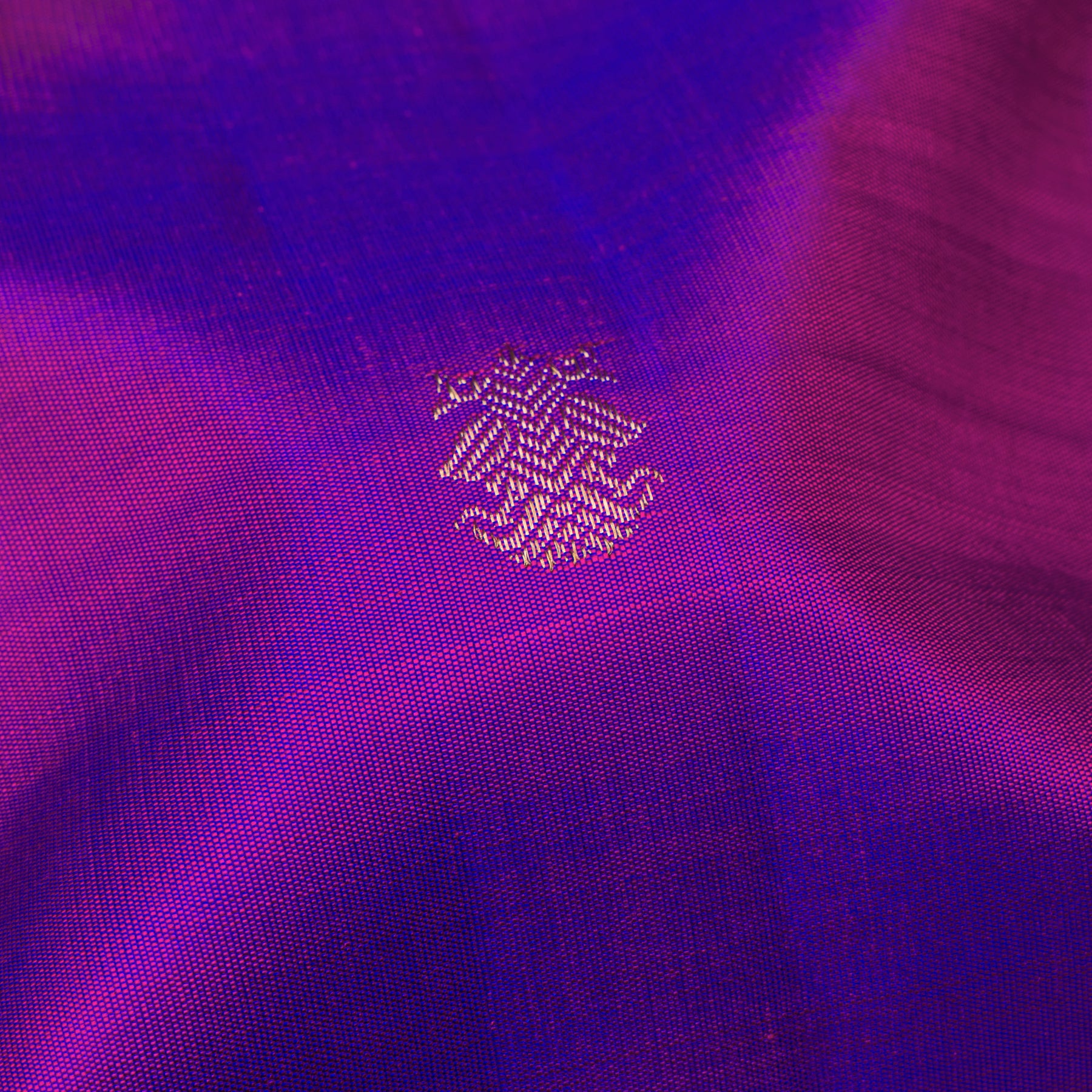 Kanakavalli Kanjivaram Silk Sari 25-109-HS001-09827 - Fabric View