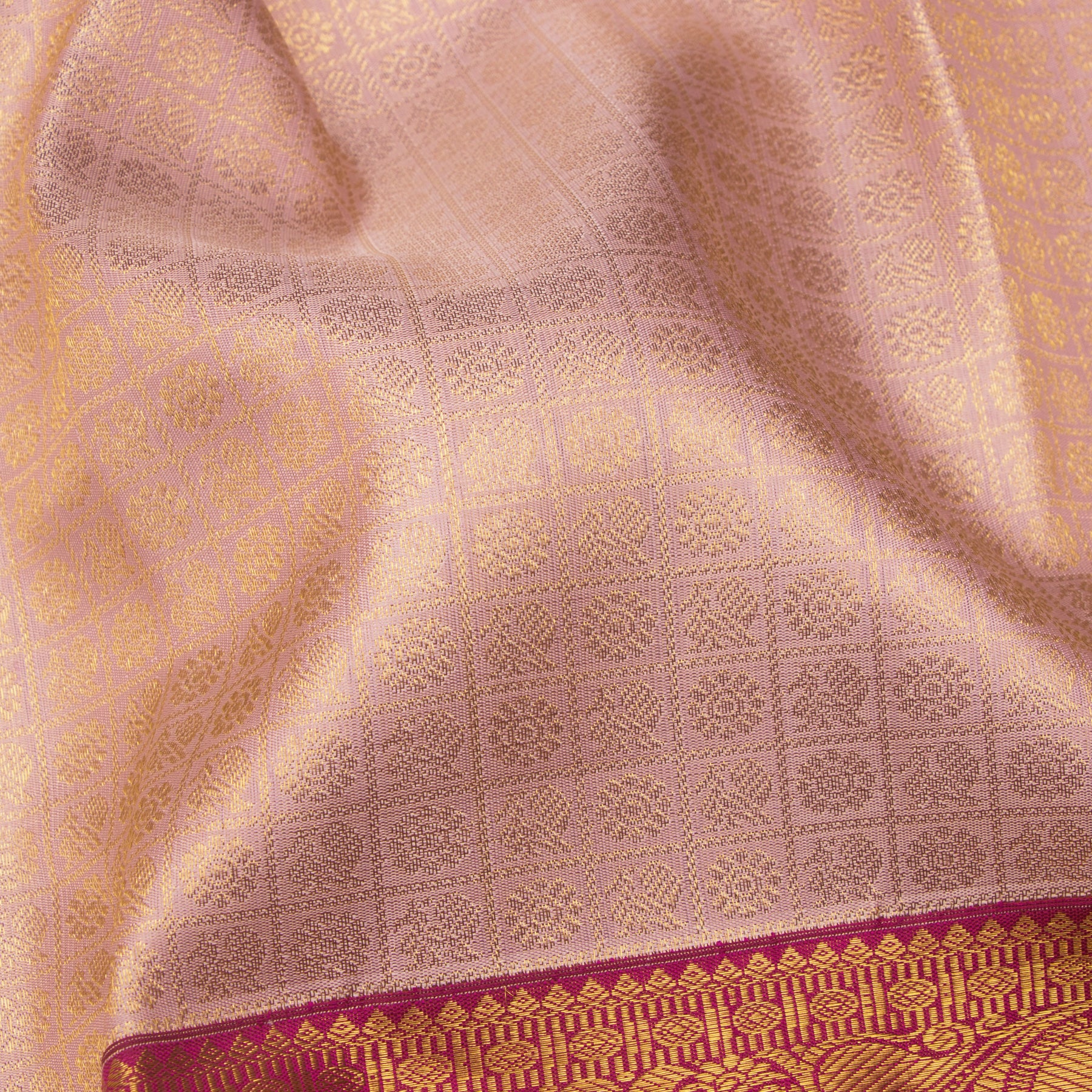 Kanakavalli Kanjivaram Silk Sari 25-110-HS001-00726 - Fabric View