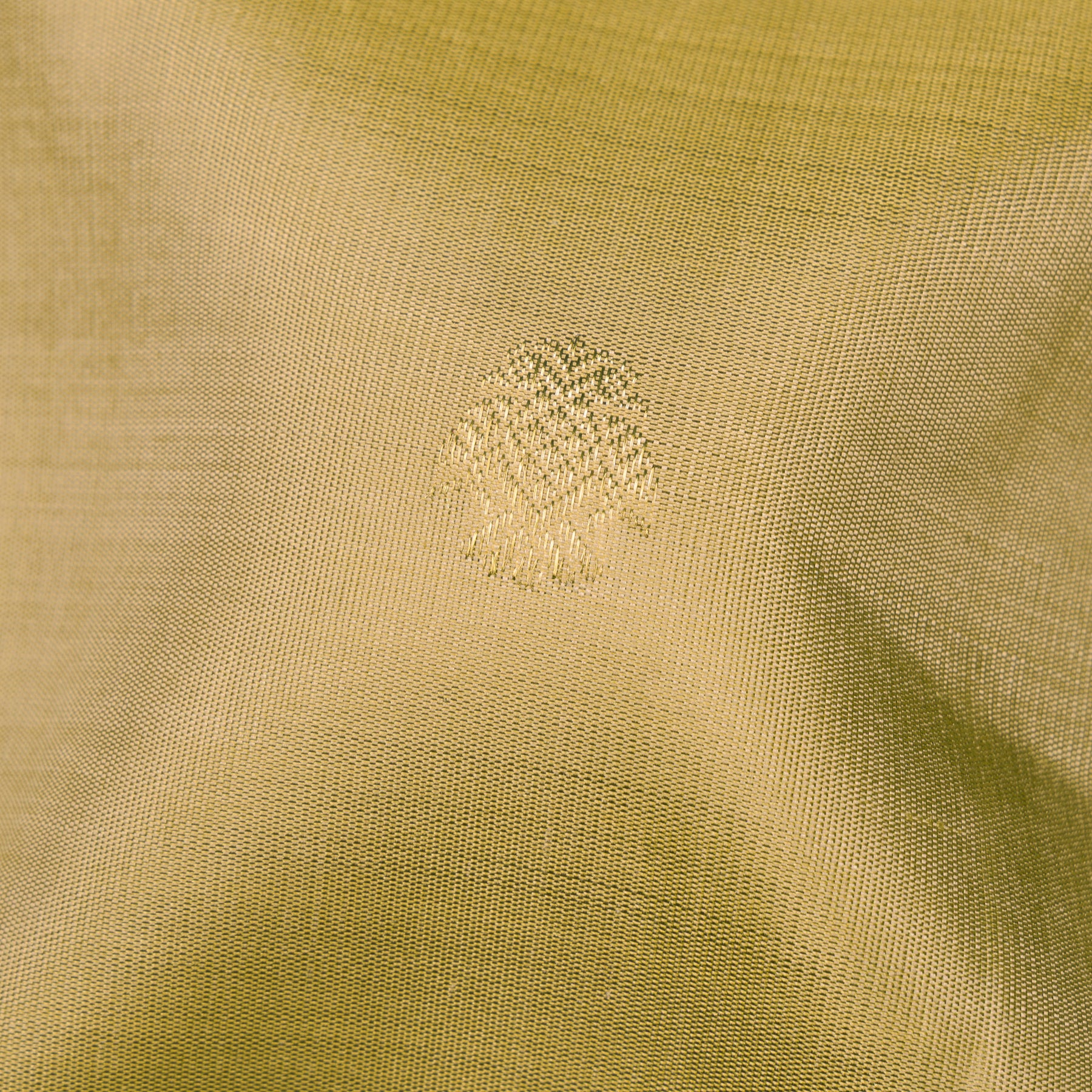 Kanakavalli Kanjivaram Silk Sari 25-110-HS001-00759 - Fabric View