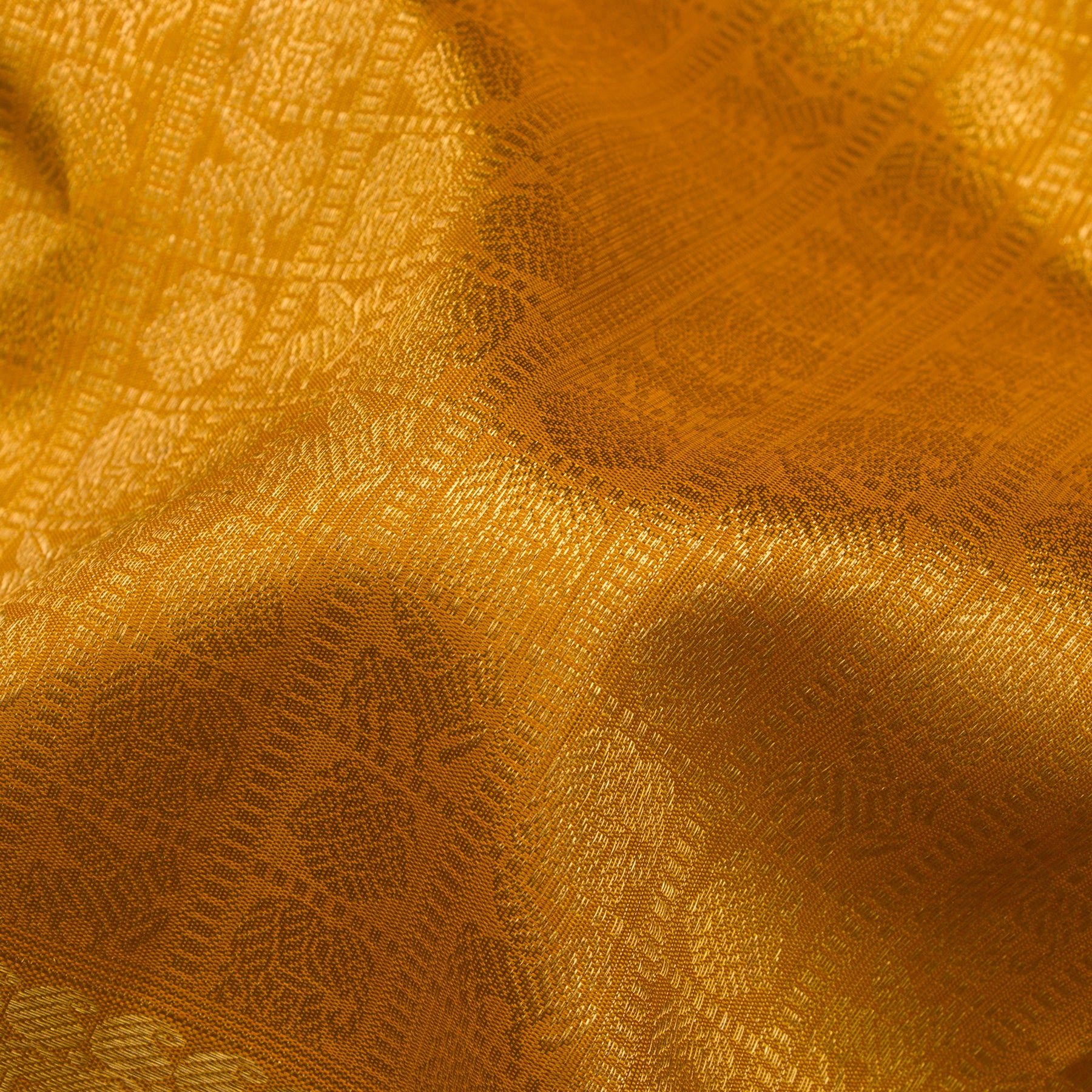 Kanakavalli Kanjivaram Silk Sari 25-110-HS001-02018 - Fabric View