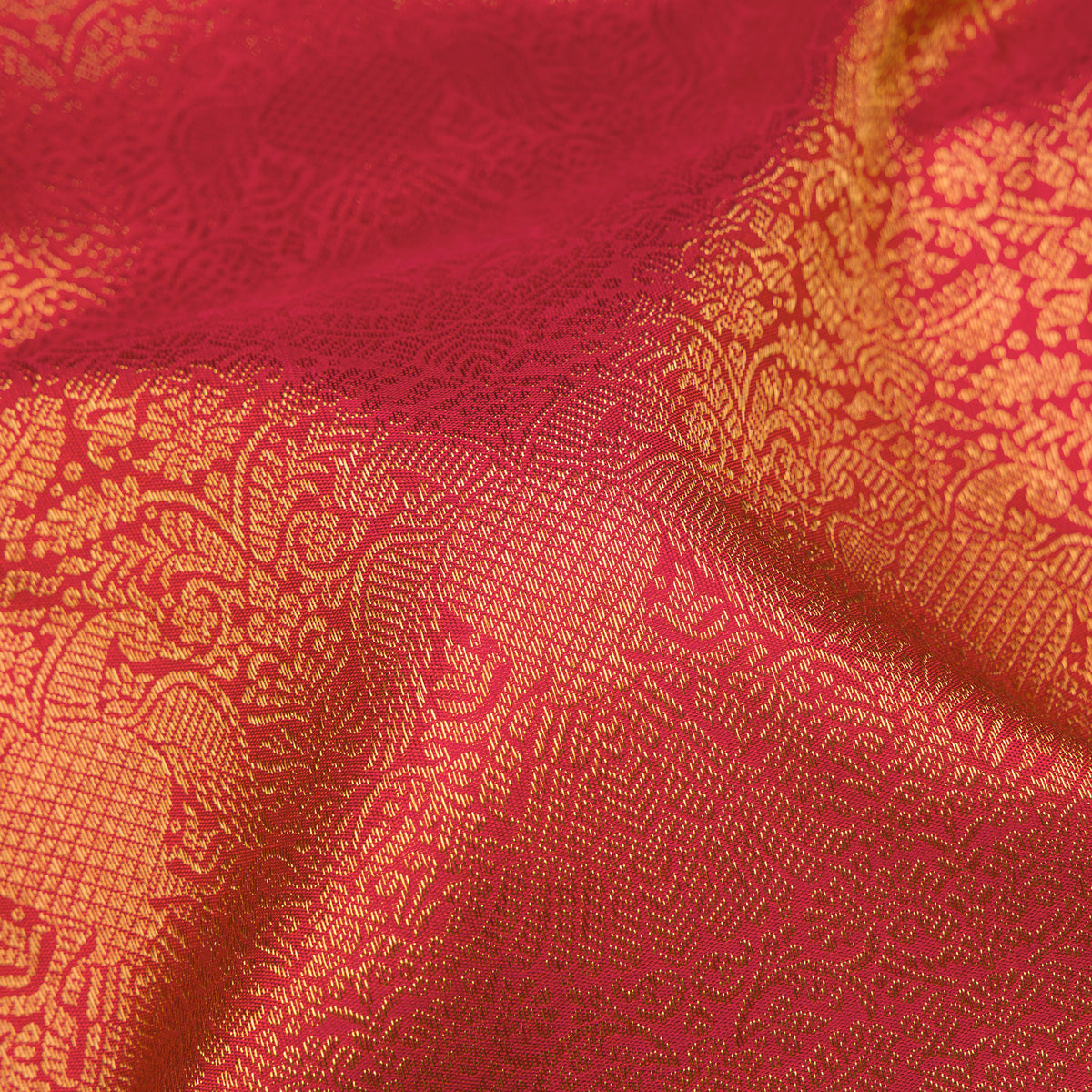 Kanakavalli Kanjivaram Silk Sari 25-110-HS001-02372 - Fabric View