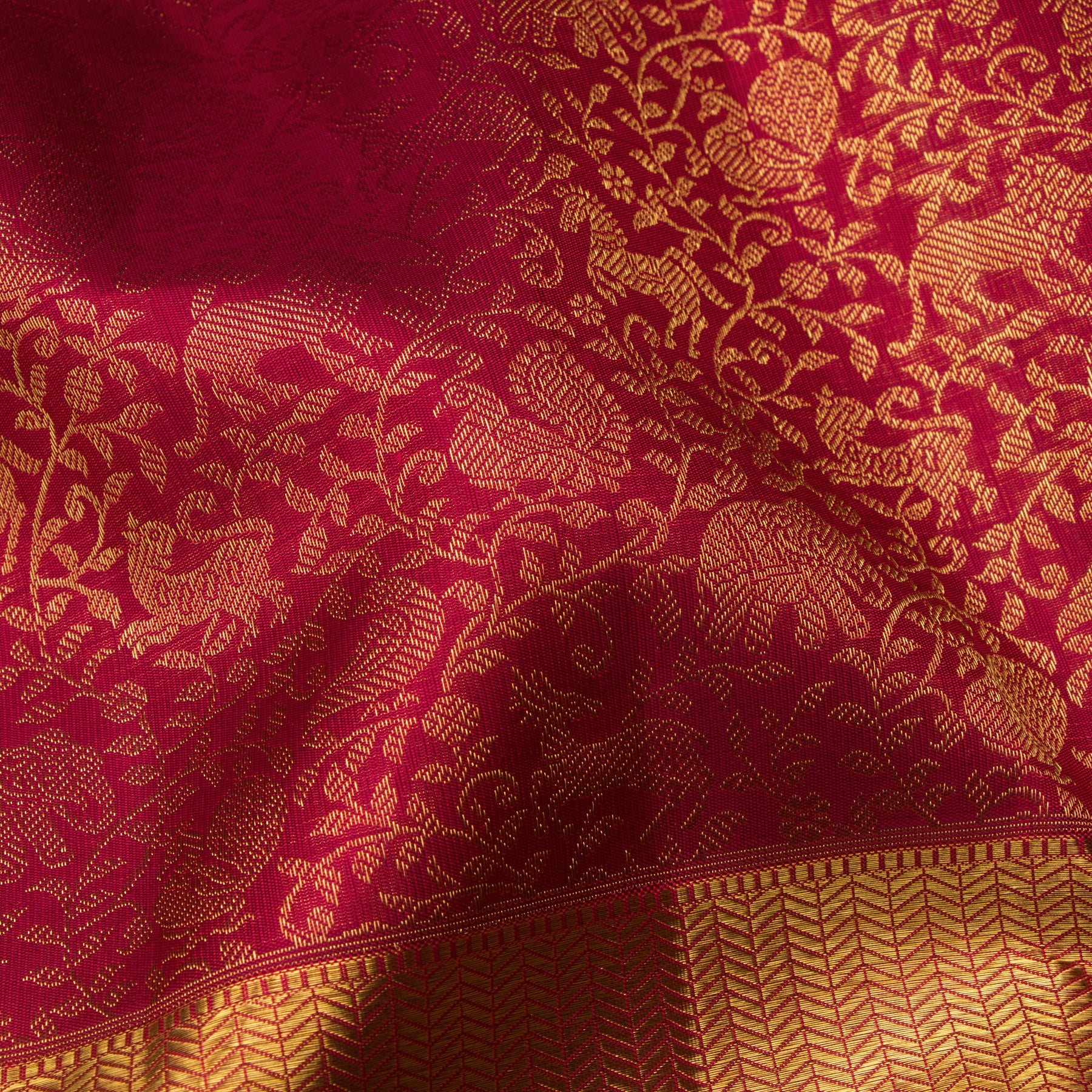 Kanakavalli Kanjivaram Silk Sari 25-110-HS001-02964 - Fabric View