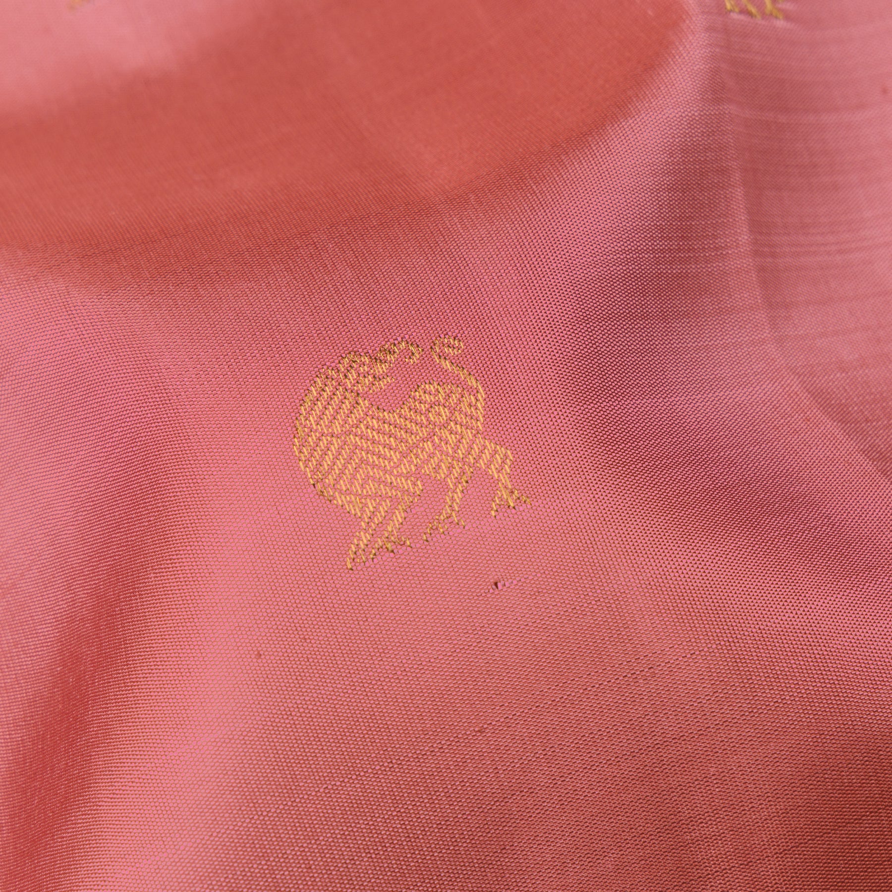 Kanakavalli Kanjivaram Silk Sari 25-110-HS001-05558 - Fabric View