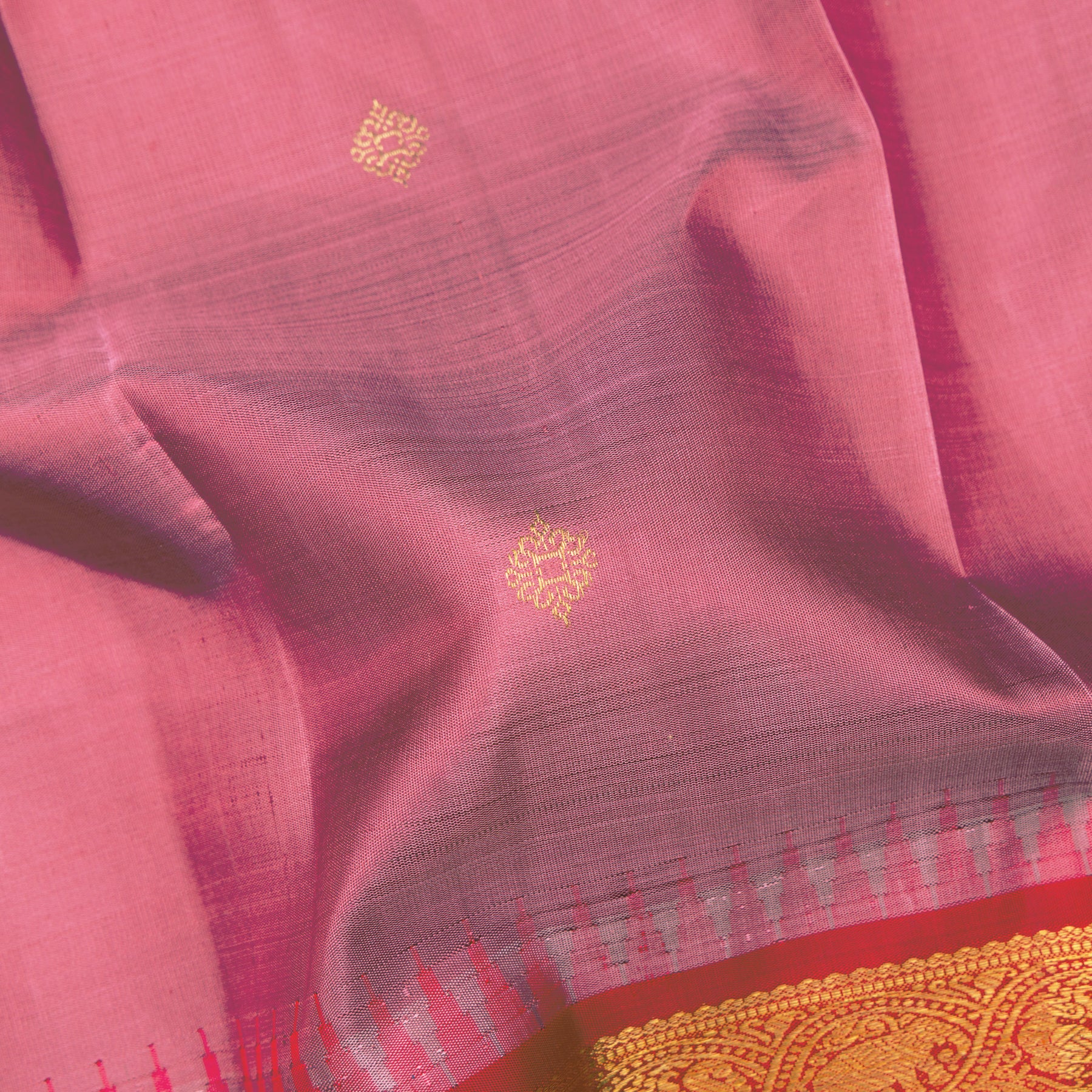 Kanakavalli Kanjivaram Silk Sari 25-110-HS001-06122 - Fabric View