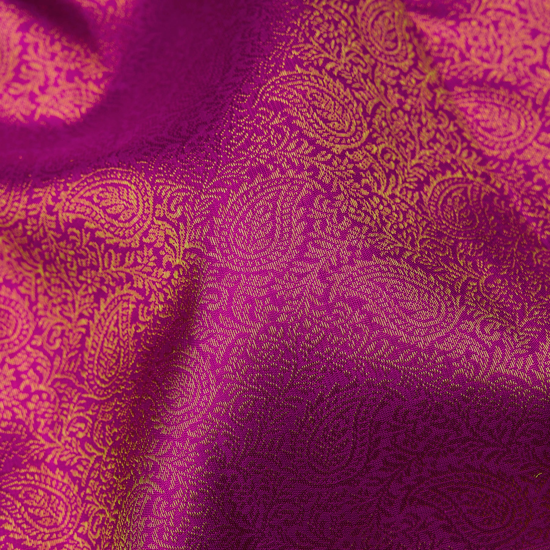 Kanakavalli Kanjivaram Silk Sari 25-110-HS001-06142 - Fabric View