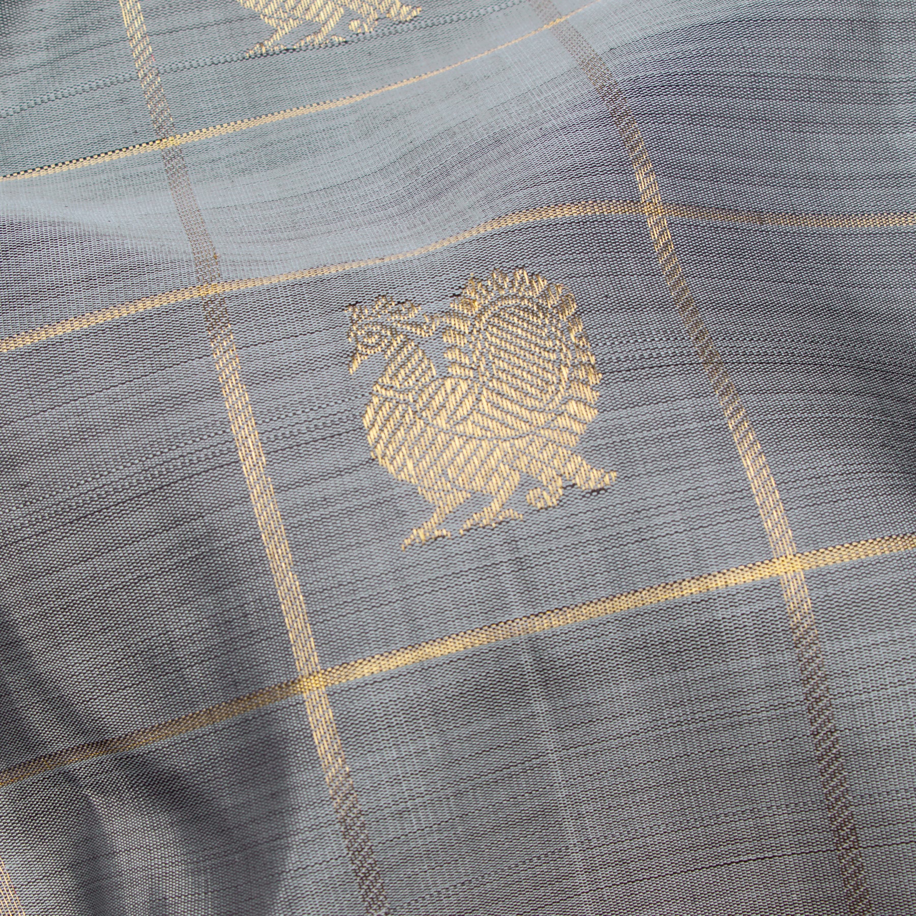 Kanakavalli Kanjivaram Silk Sari 25-110-HS001-06168 - Fabric View