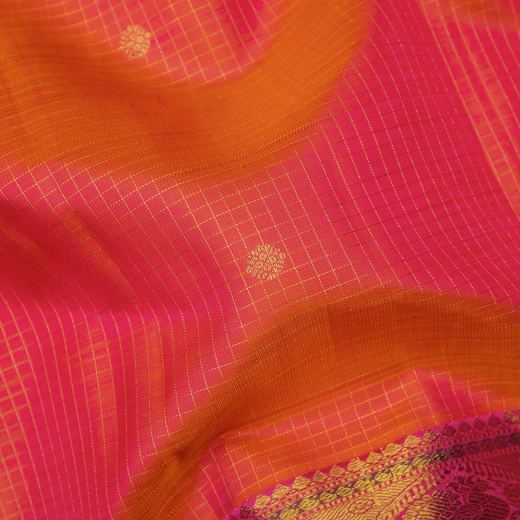 Kanakavalli Kanjivaram Silk Sari 25-110-HS001-06278 - Fabric View