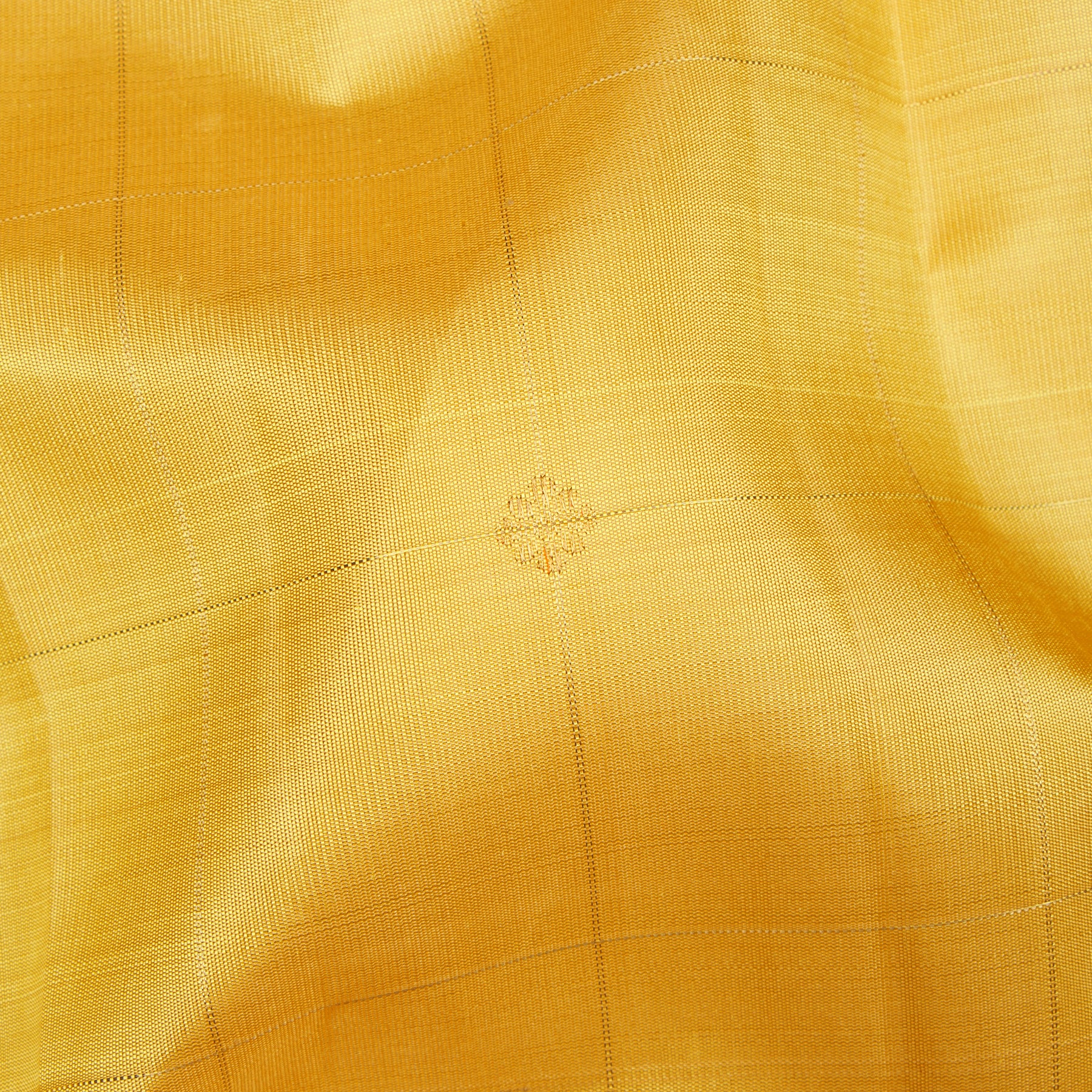 Kanakavalli Kanjivaram Silk Sari 25-110-HS001-07130 - Fabric View