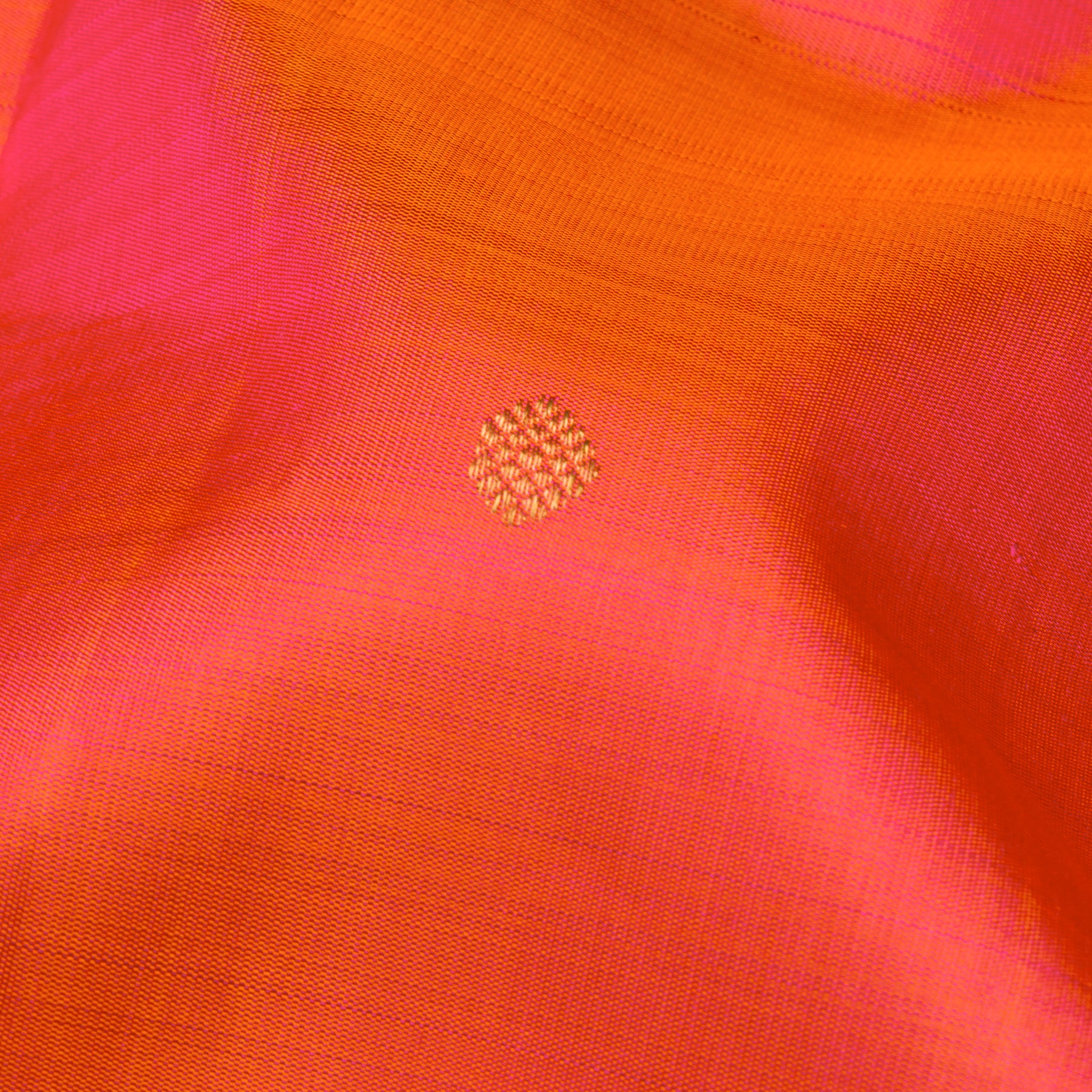 Kanakavalli Kanjivaram Silk Sari 25-110-HS001-08148 - Fabric View