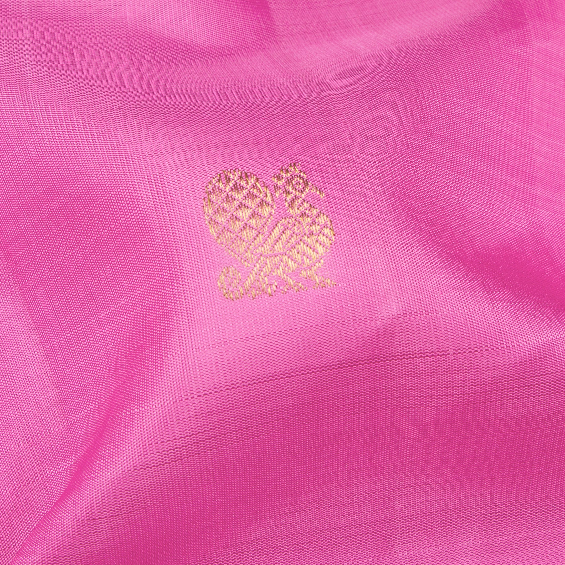 Kanakavalli Kanjivaram Silk Sari 25-110-HS001-08607 - Fabric View