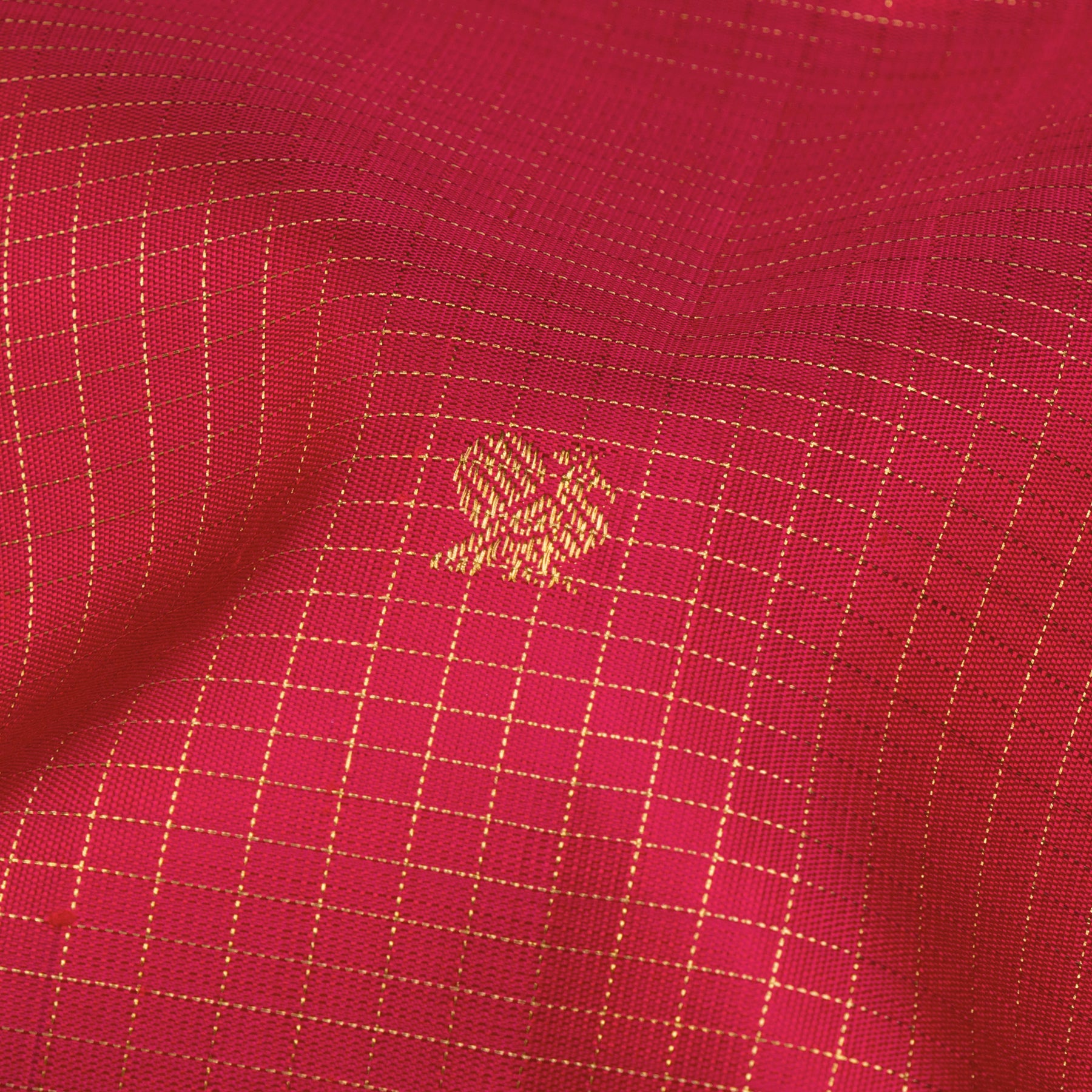 Kanakavalli Kanjivaram Silk Sari 25-110-HS001-10422 - Fabric View