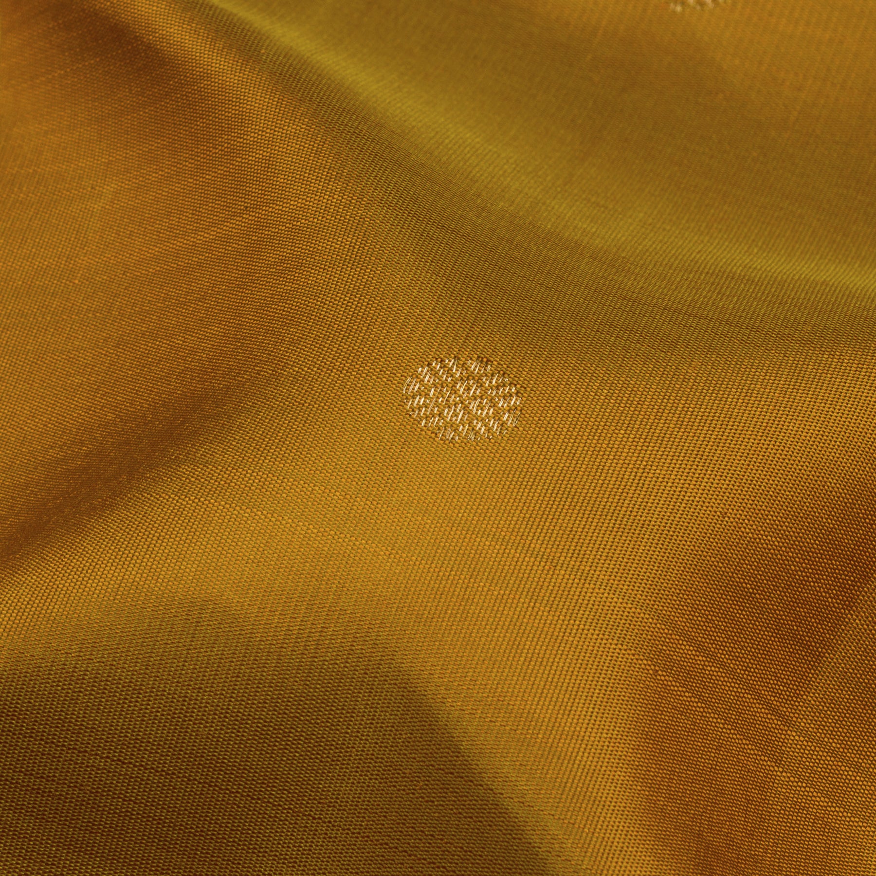 Kanakavalli Kanjivaram Silk Sari 25-110-HS001-10920 - Fabric View