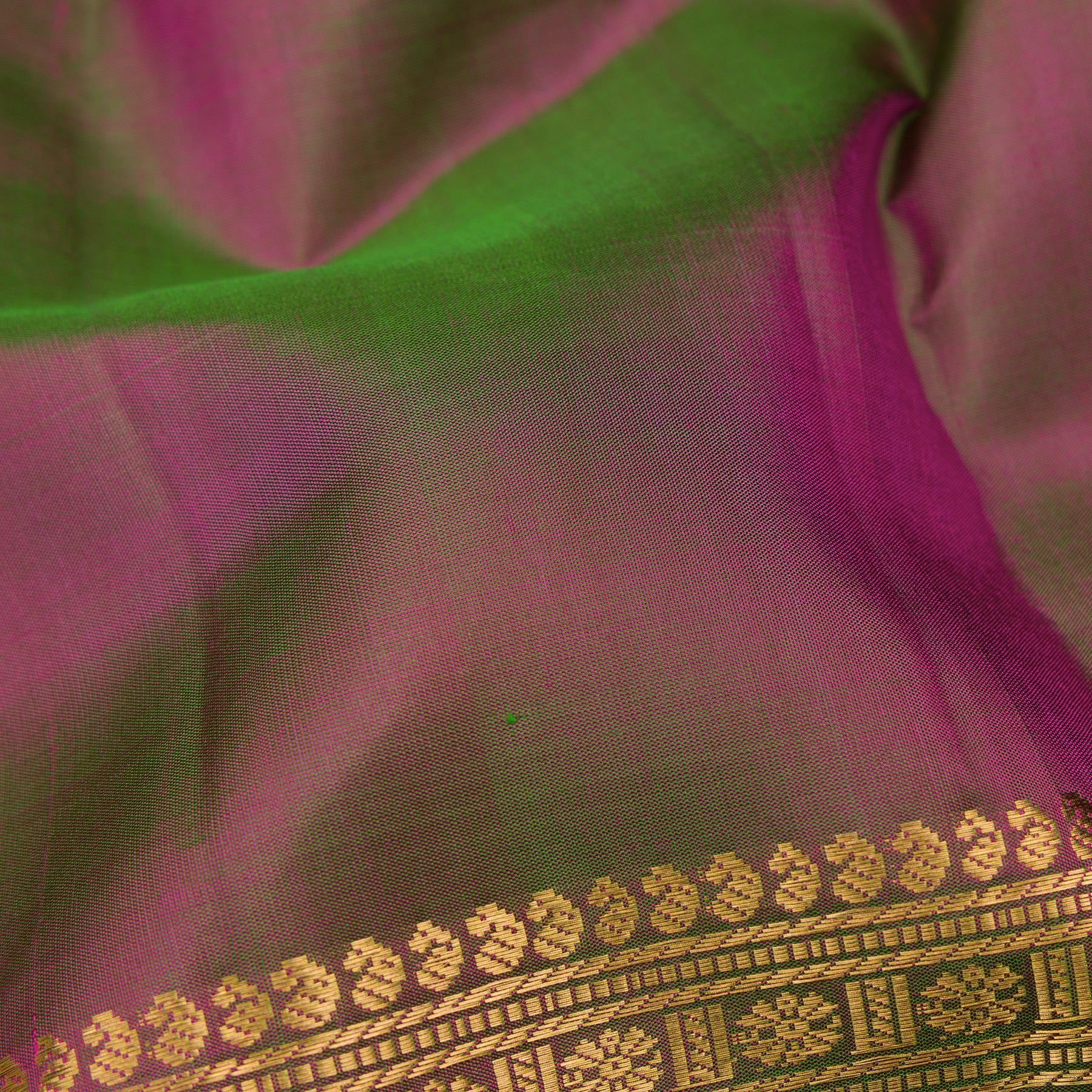 Kanakavalli Soft Silk Sari 25-431-HS001-02995 - Fabric View