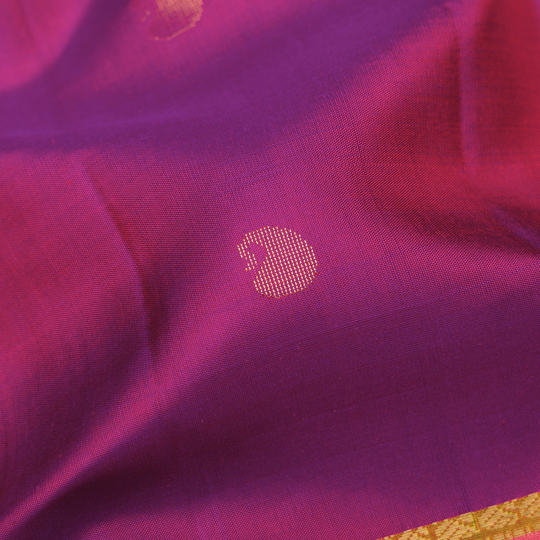 Kanakavalli Soft Silk Sari 25-431-HS001-05814 - Fabric View
