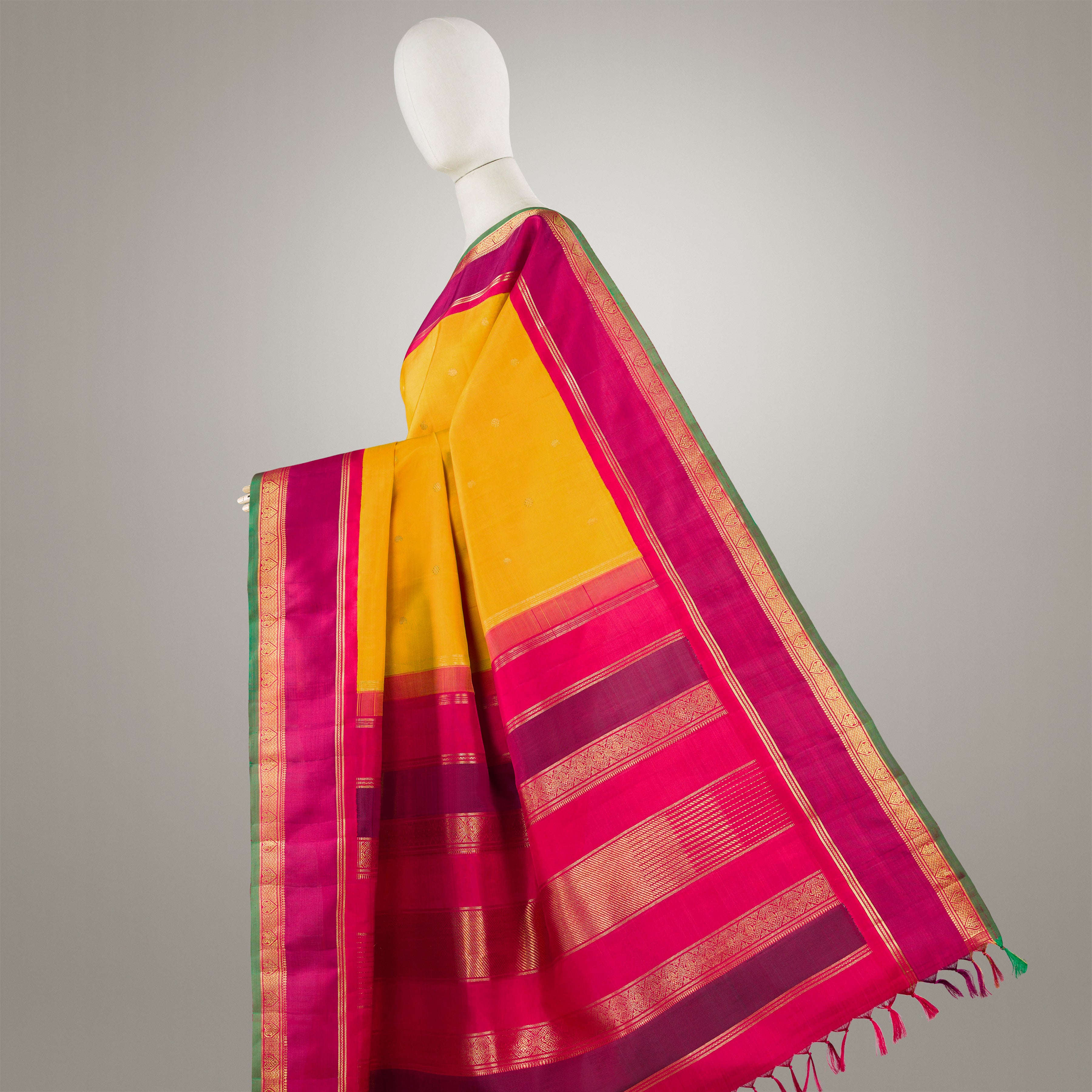 Kanakavalli Kanjivaram Silk Sari 25-595-HS001-00106 - Product Shot 1