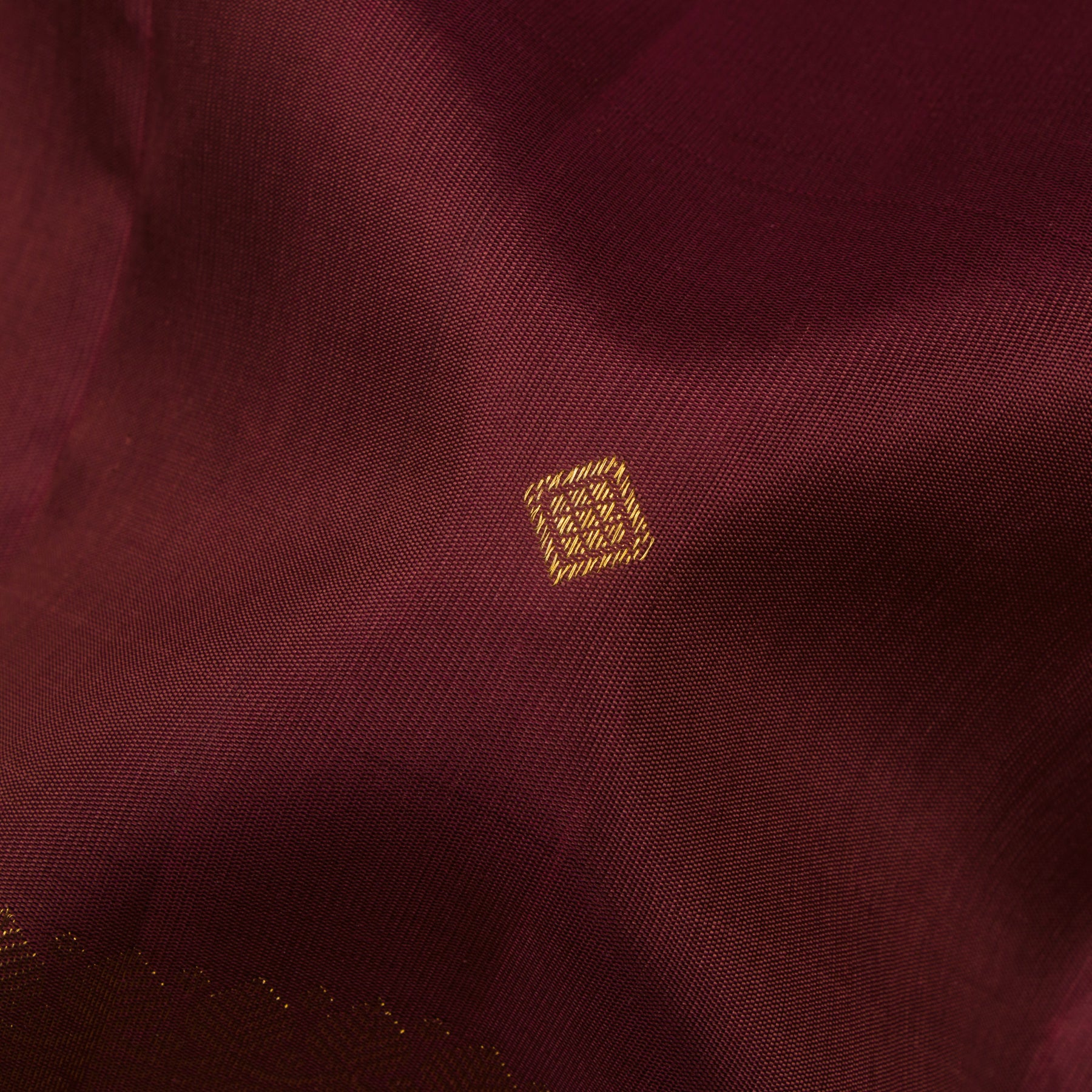 Kanakavalli Kanjivaram Silk Sari 25-595-HS001-00110 - Fabric View