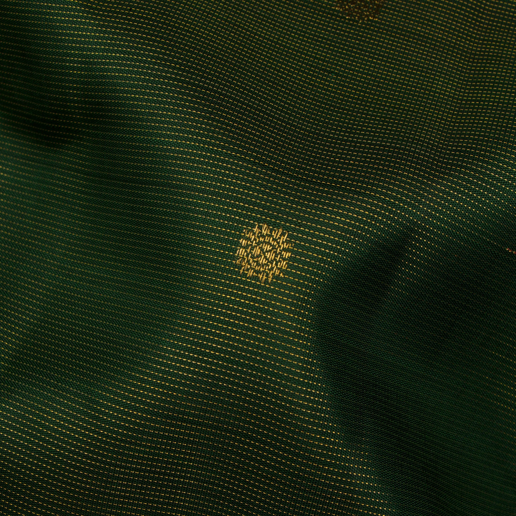 Kanakavalli Kanjivaram Silk Sari 25-595-HS001-00129 - Fabric View