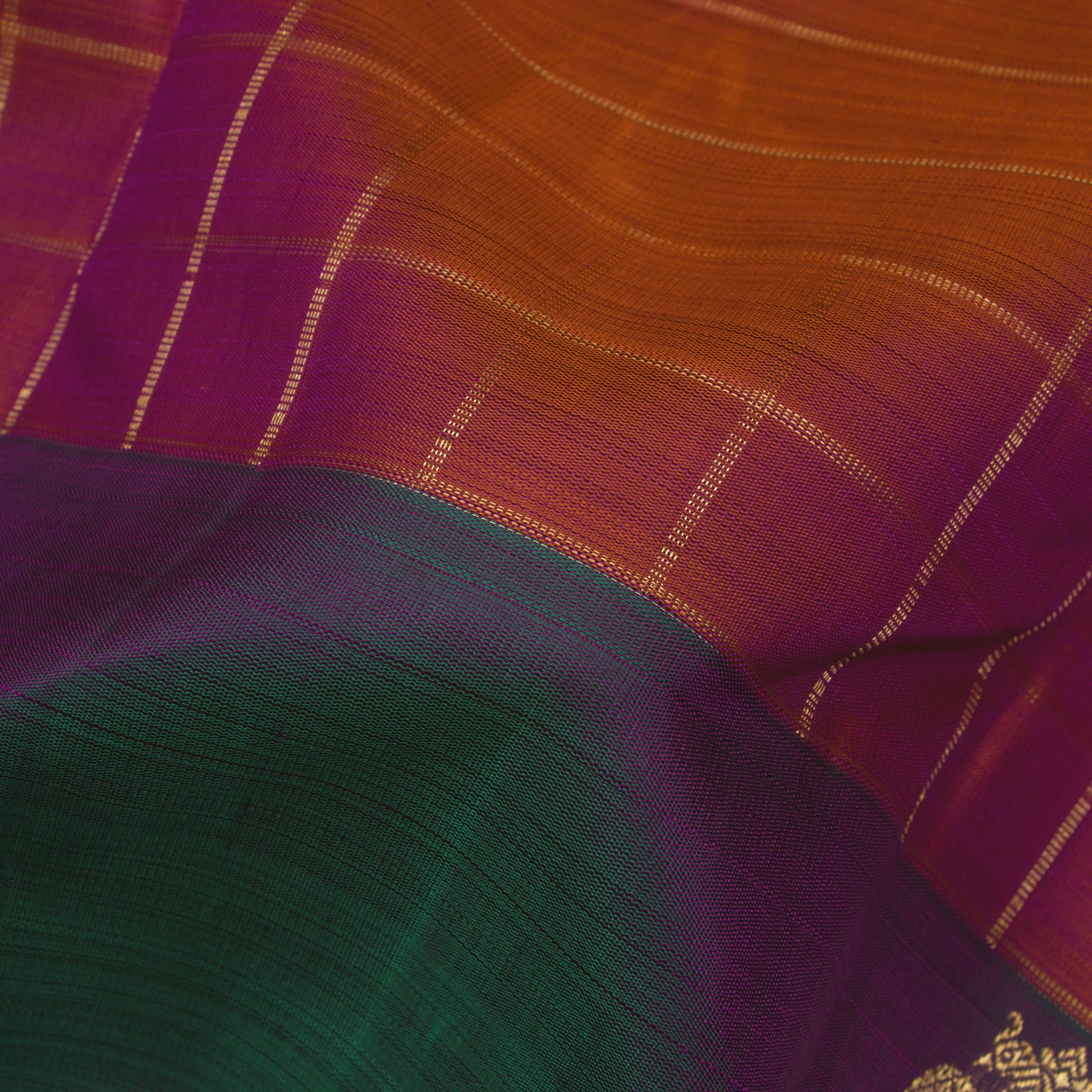 Kanakavalli Kanjivaram Silk Sari 25-595-HS001-00880 - Fabric View