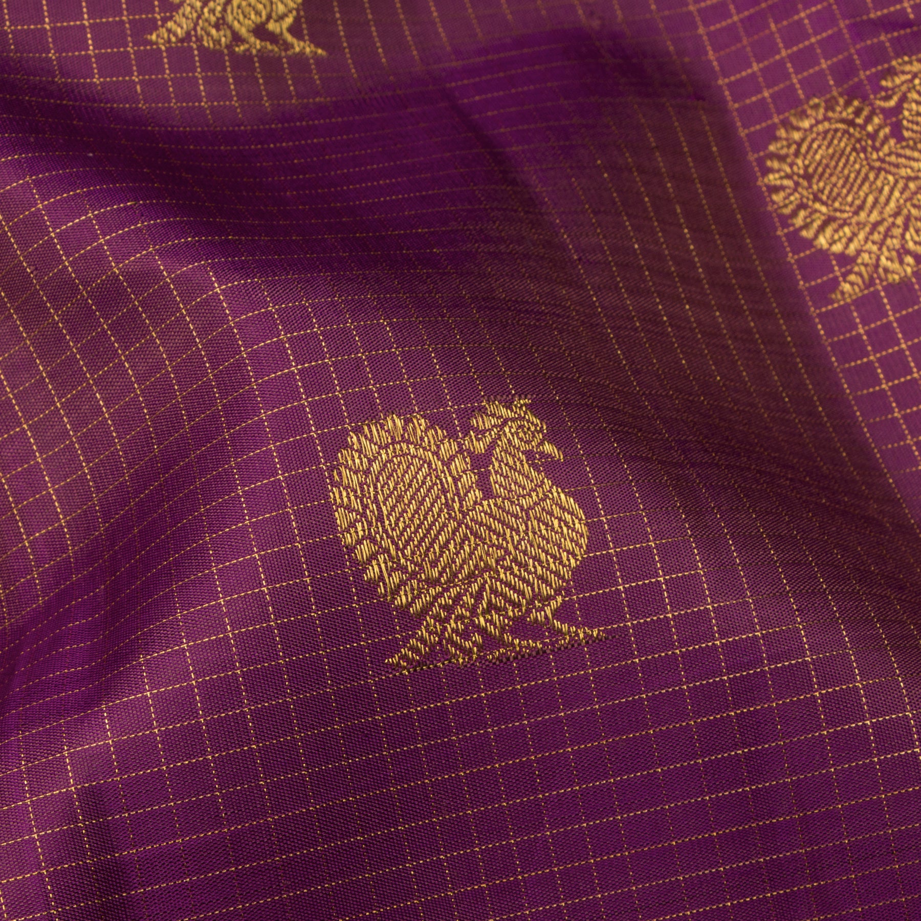 Kanakavalli Kanjivaram Silk Sari 25-595-HS001-02200 - Fabric View