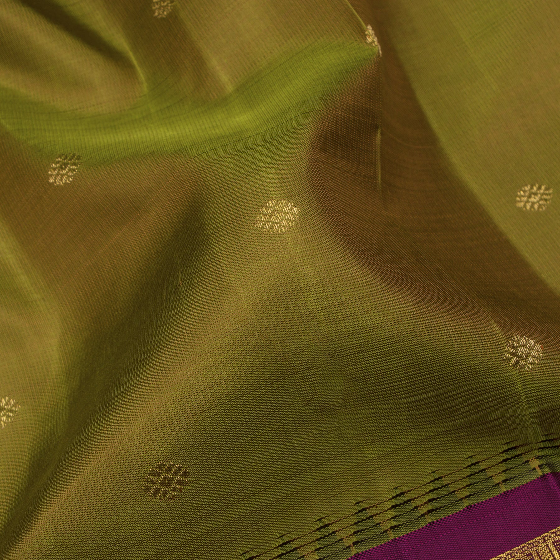Kanakavalli Kanjivaram Silk Sari 25-595-HS001-04246 - Fabric View