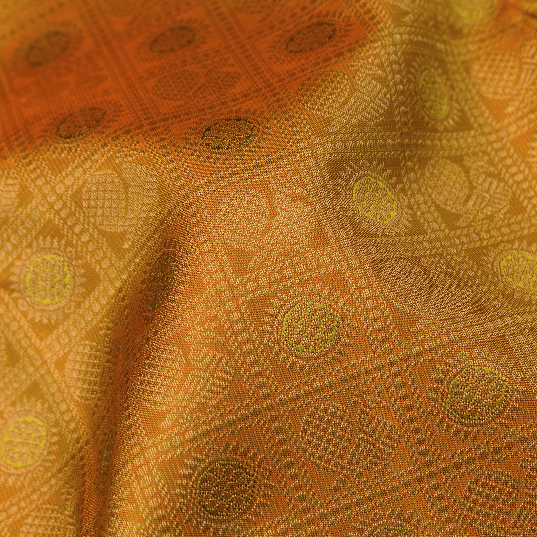 Kanakavalli Kanjivaram Silk Sari 25-595-HS001-06016 - Fabric View