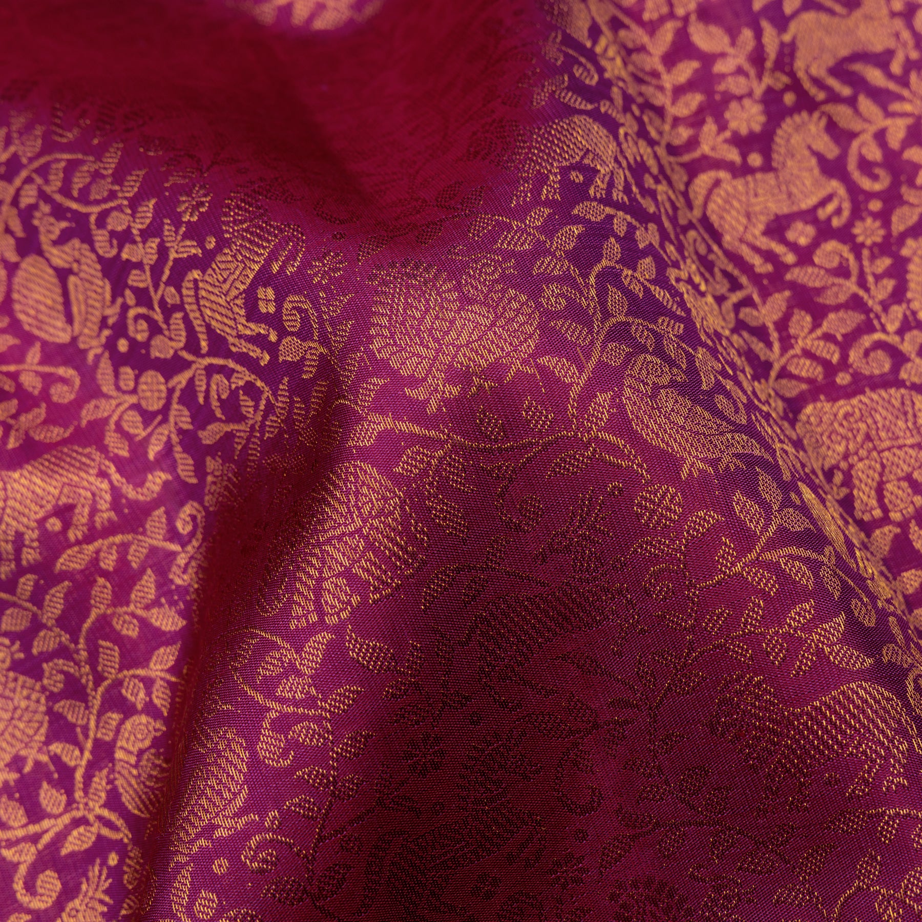 Kanakavalli Kanjivaram Silk Sari 25-595-HS001-06033 - Fabric View