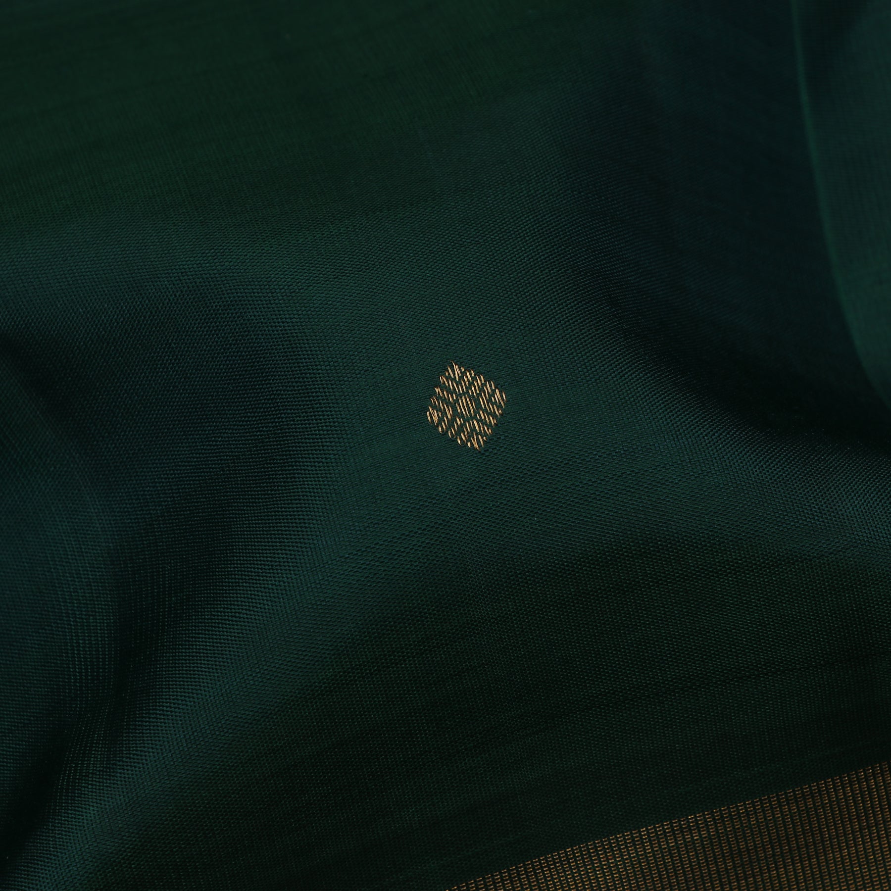 Kanakavalli Kanjivaram Silk Sari 25-595-HS001-06953 - Fabric View