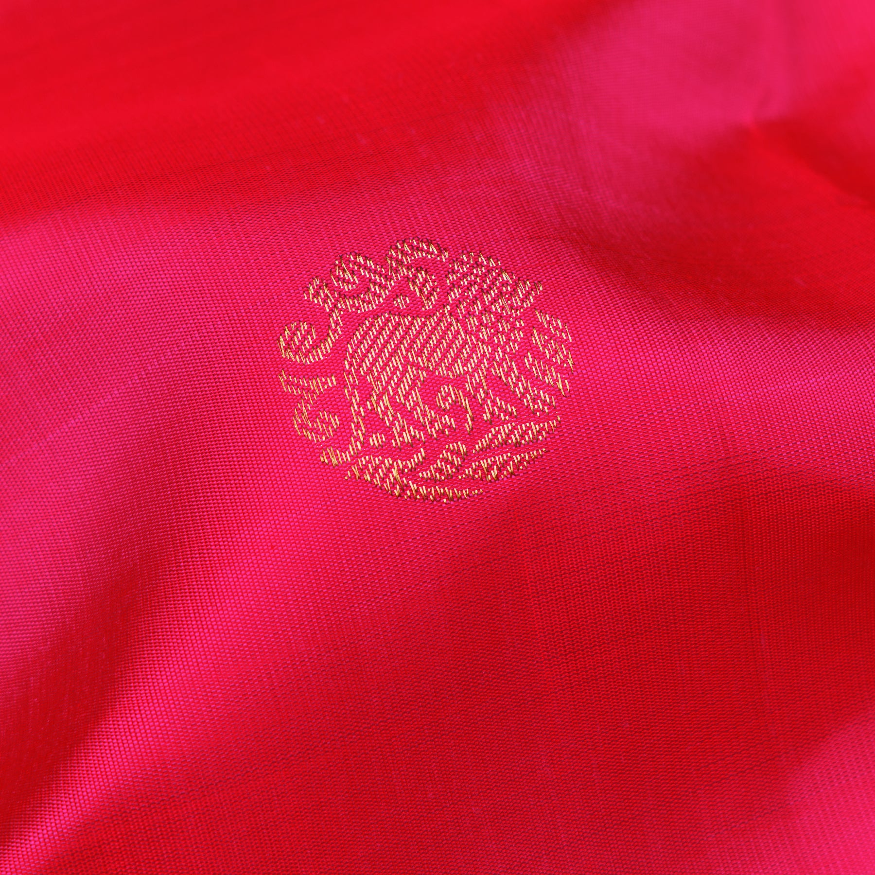 Kanakavalli Kanjivaram Silk Sari 25-595-HS001-06967 - Fabric View