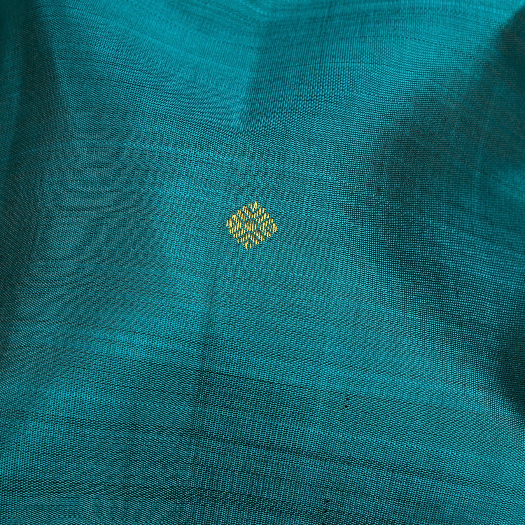 Kanakavalli Kanjivaram Silk Sari 25-595-HS001-07253 - Fabric View