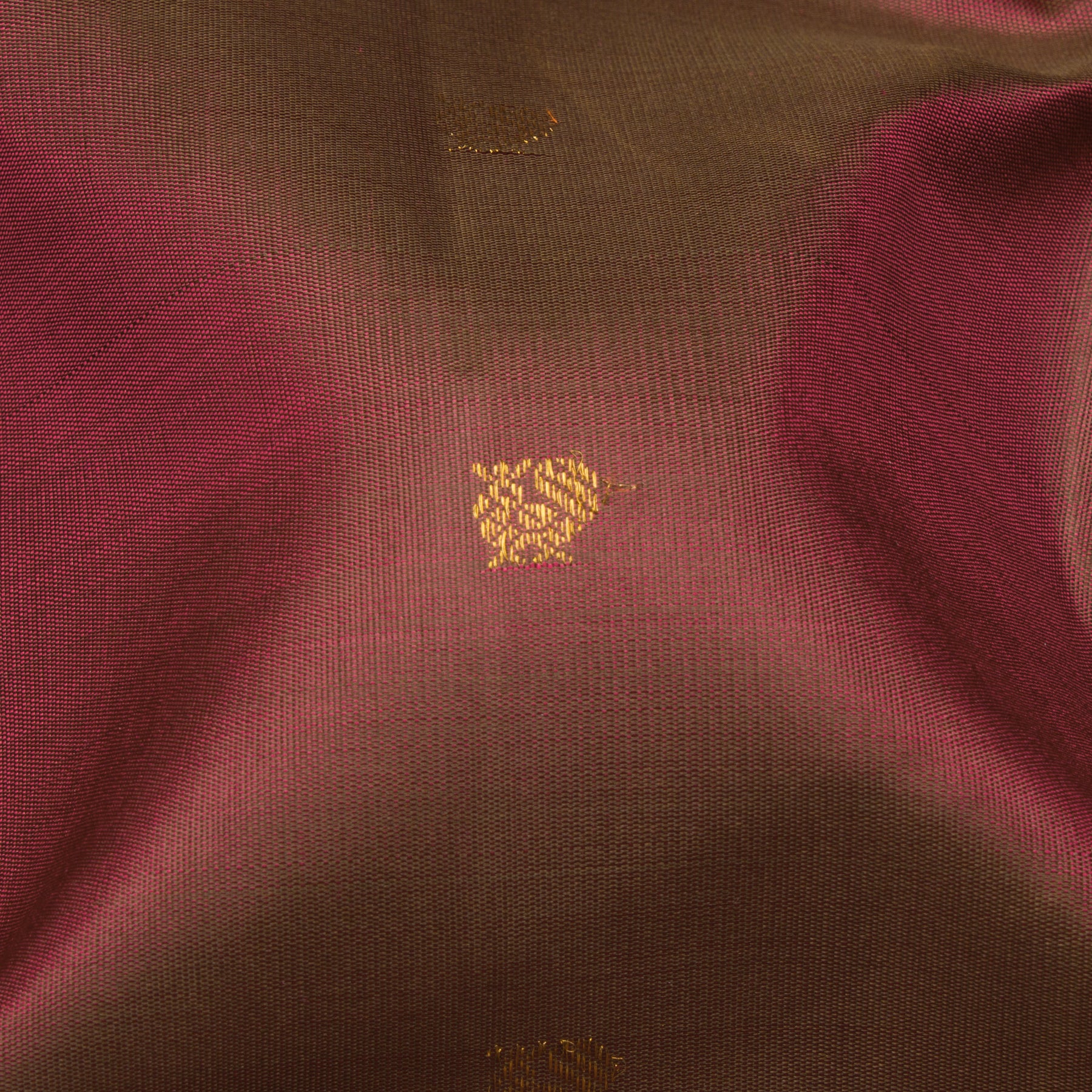 Kanakavalli Kanjivaram Silk Sari 25-595-HS001-08249 - Fabric View