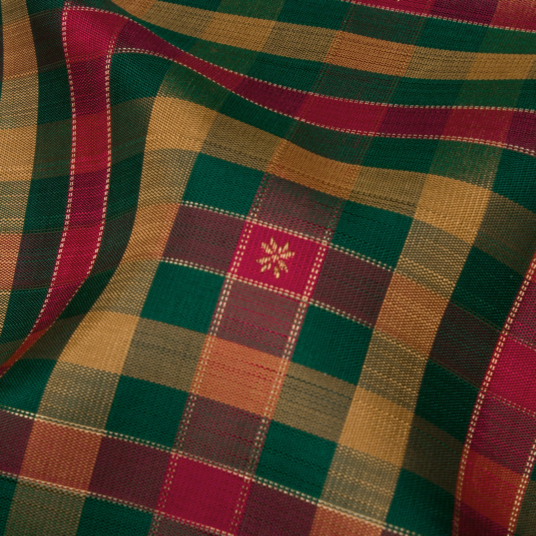 Kanakavalli Kanjivaram Silk Sari 25-595-HS001-09864 - Fabric View