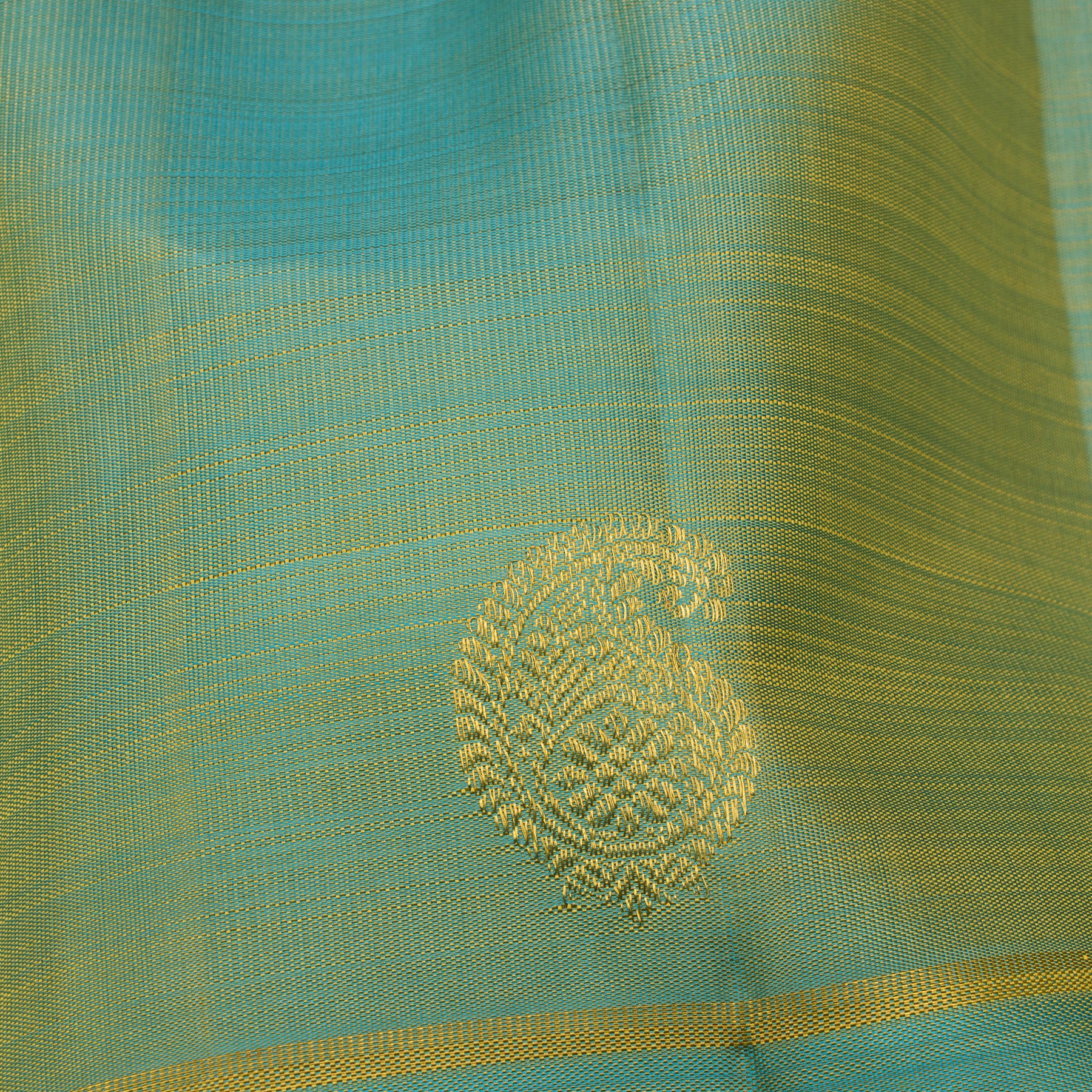 Kanakavalli Kanjivaram Silk Sari 25-599-HS001-01473 - Fabric View