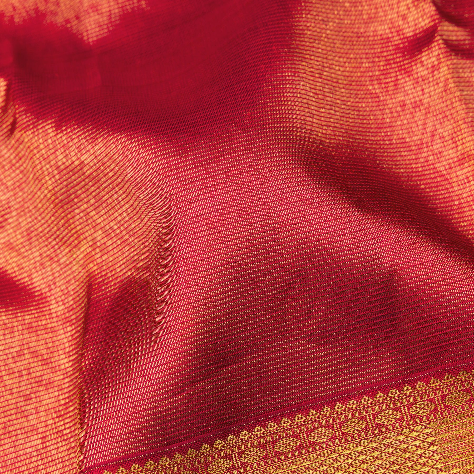 Kanakavalli Kanjivaram Silk Sari 25-599-HS001-02537 - Fabric View