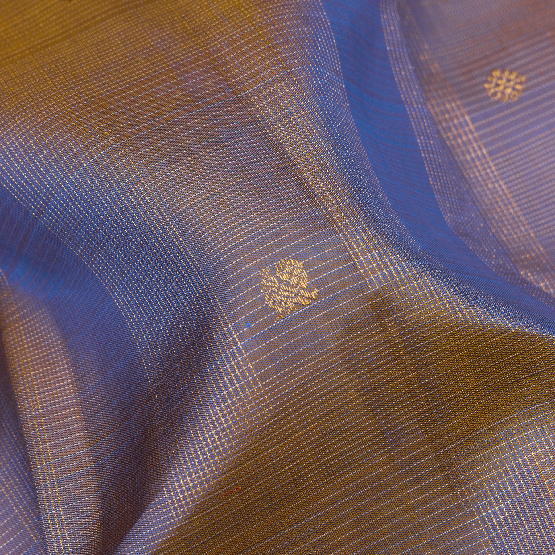 Kanakavalli Kanjivaram Silk Sari 25-599-HS001-06677 - Fabric View