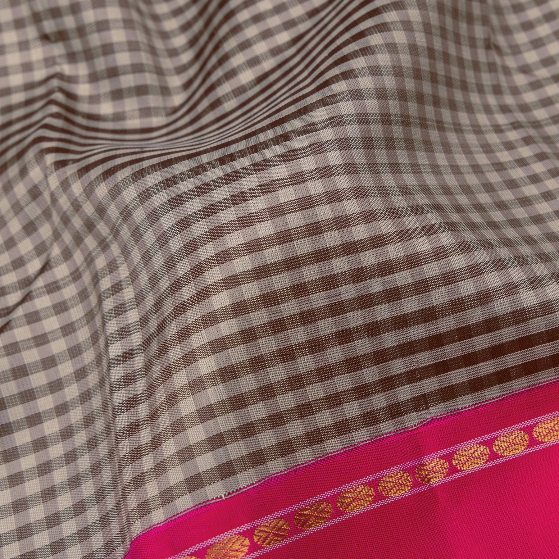 Kanakavalli Kanjivaram Silk Sari 25-599-HS001-06713 - Fabric View