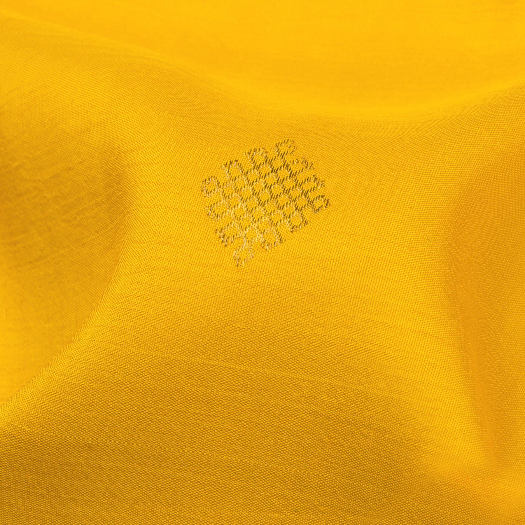 Kanakavalli Kanjivaram Silk Sari 25-599-HS001-07218 - Fabric View