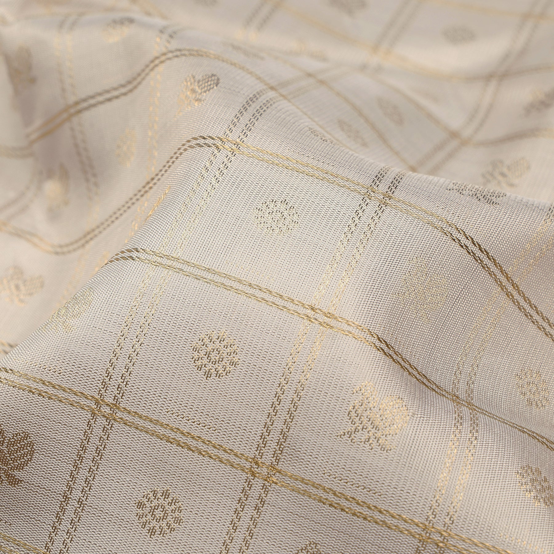 Kanakavalli Kanjivaram Silk Sari 25-599-HS001-07633 - Fabric View